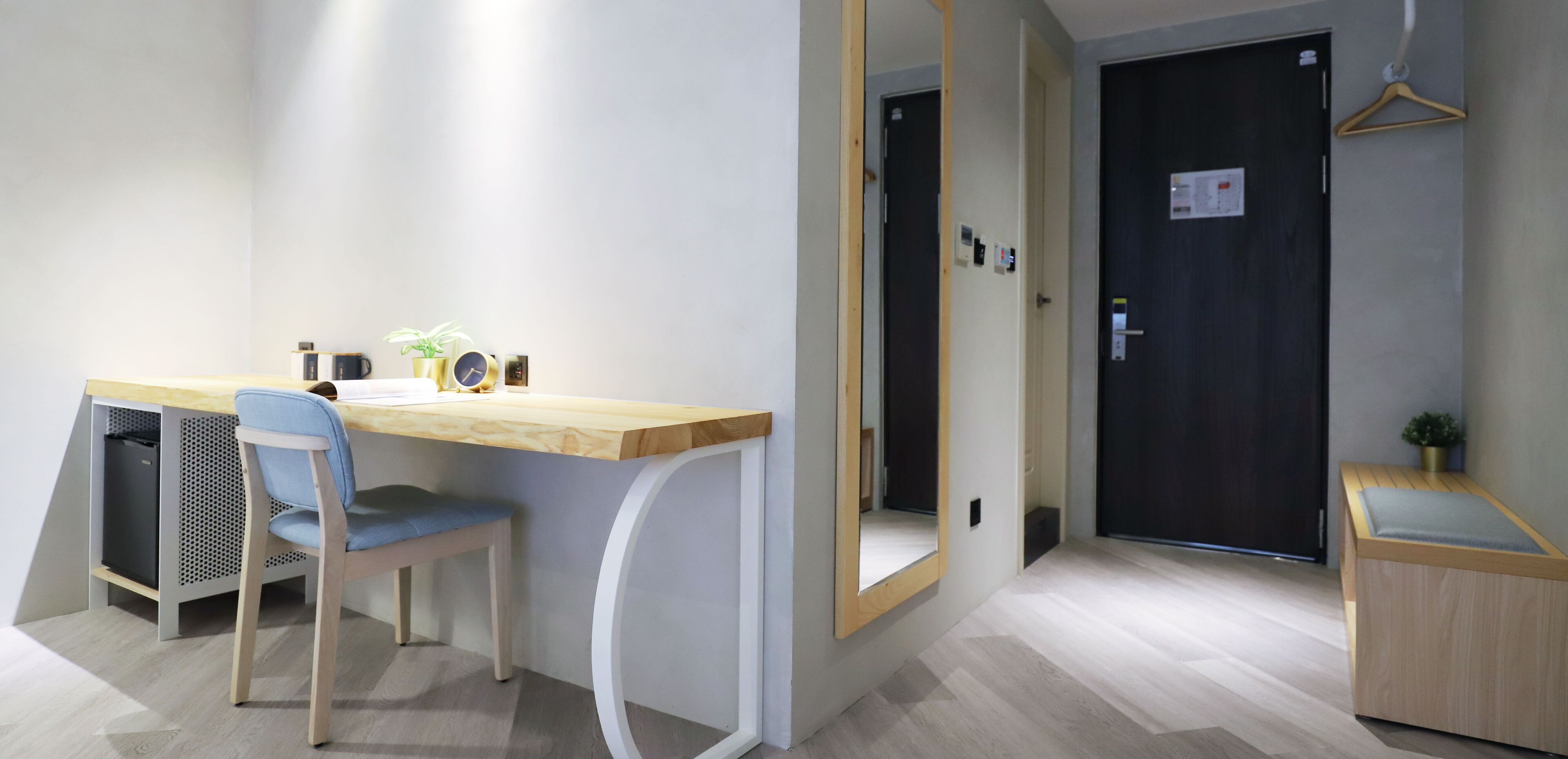 Unique Hotel-Dash 23 Hotel-Giant Hotel