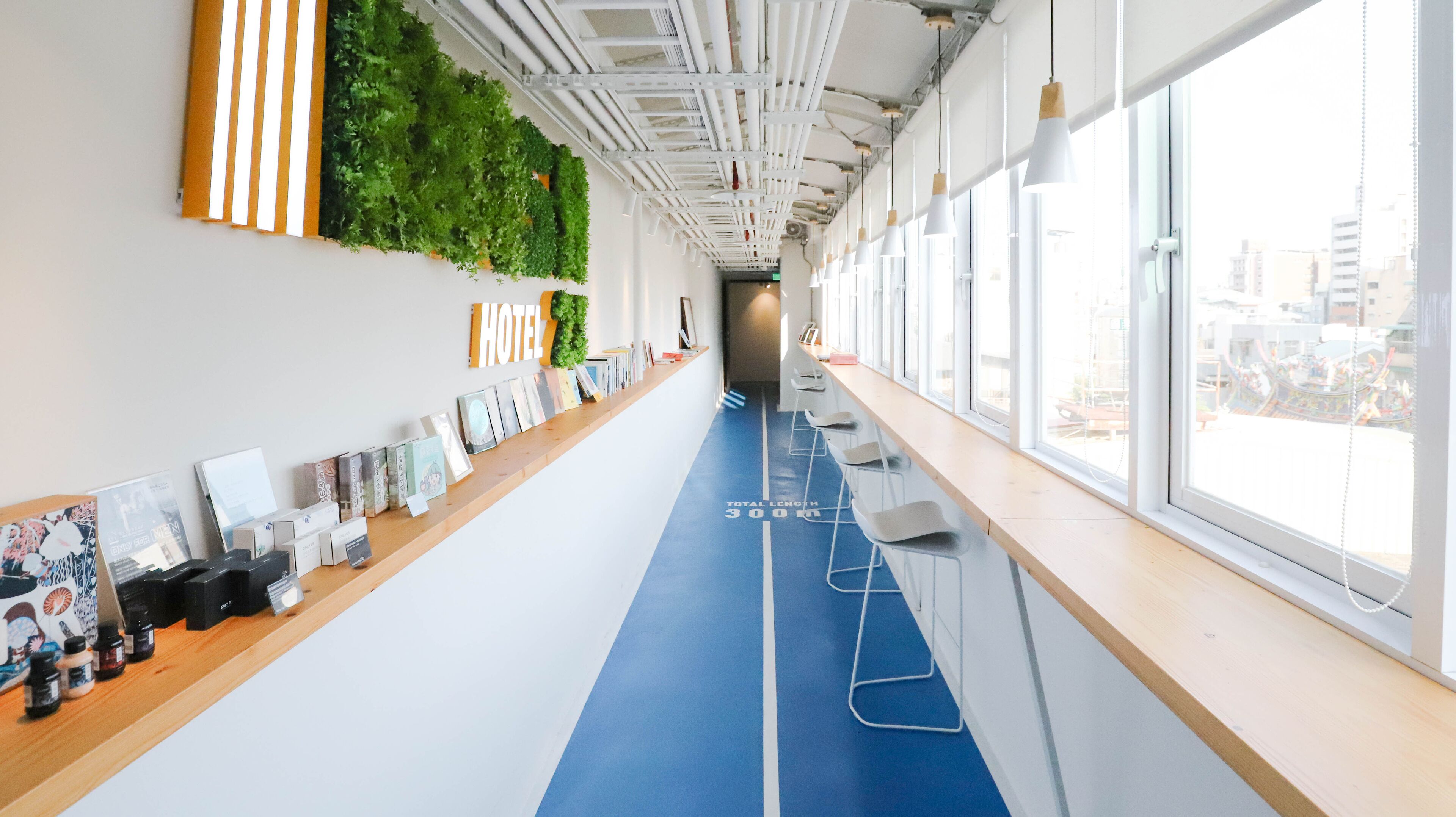 Unique Hotel-Dash 23 Hotel-Giant Hotel