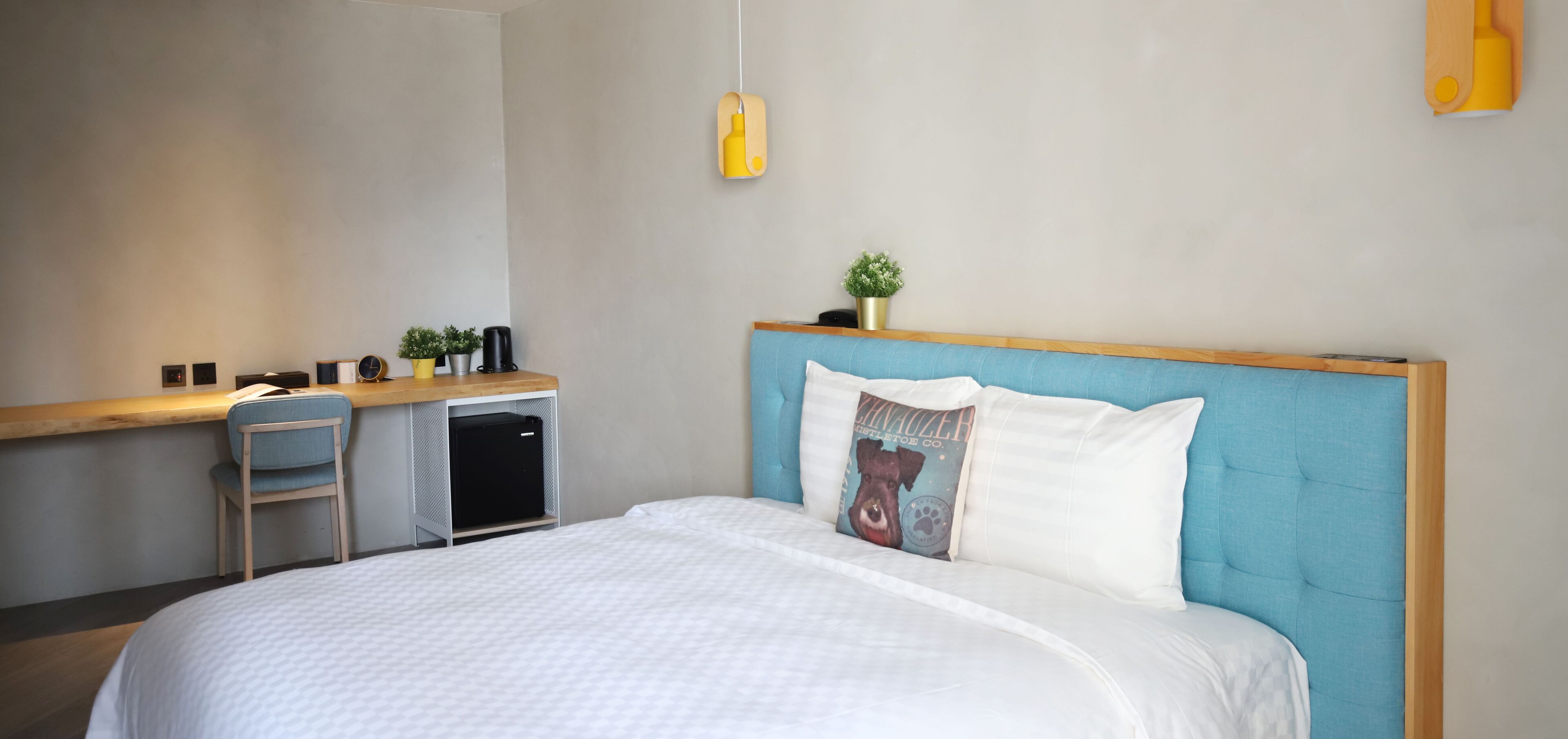 Unique Hotel-Dash 23 Hotel-Giant Hotel