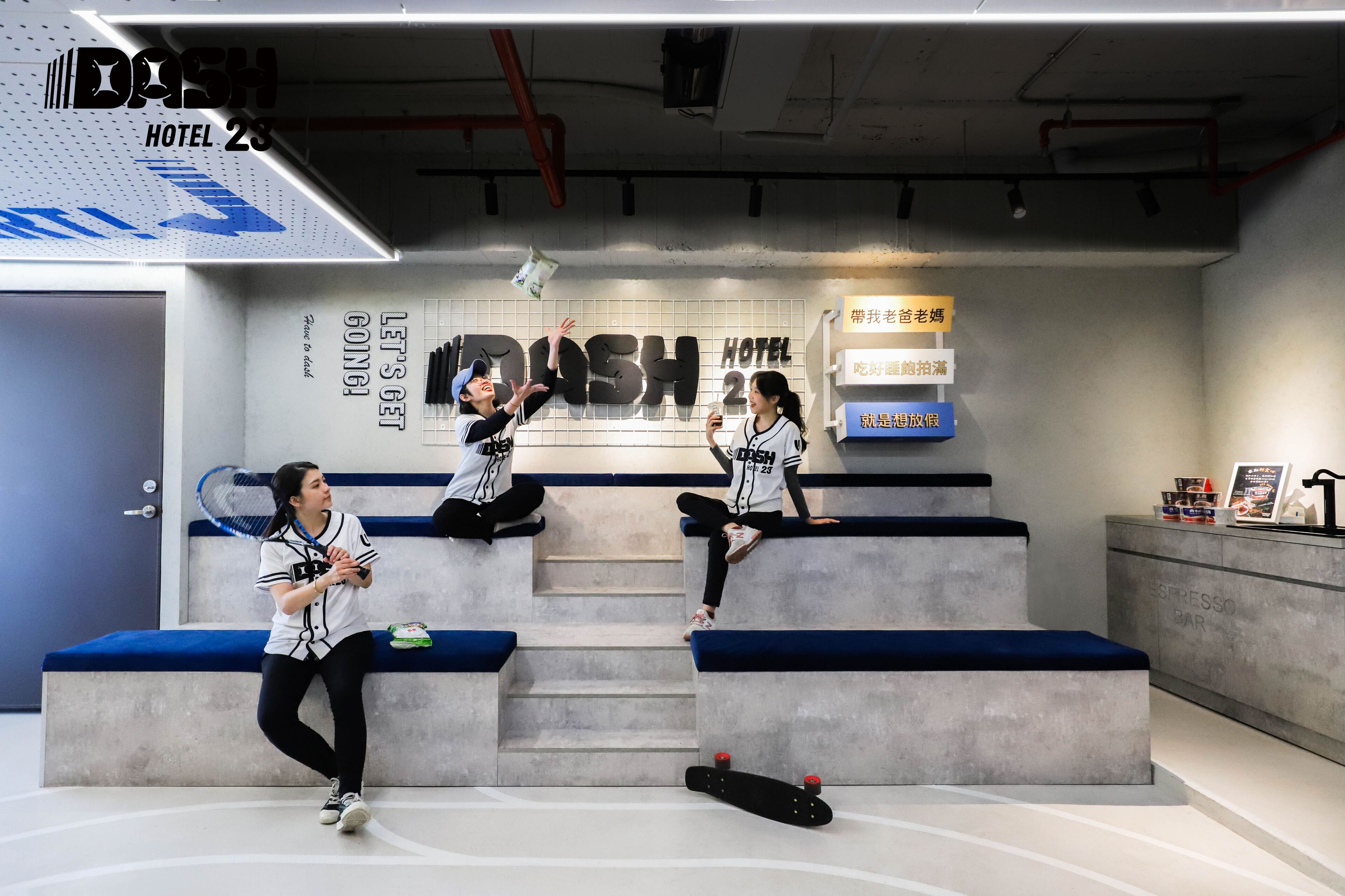 Unique Hotel-Dash 23 Hotel-Giant Hotel