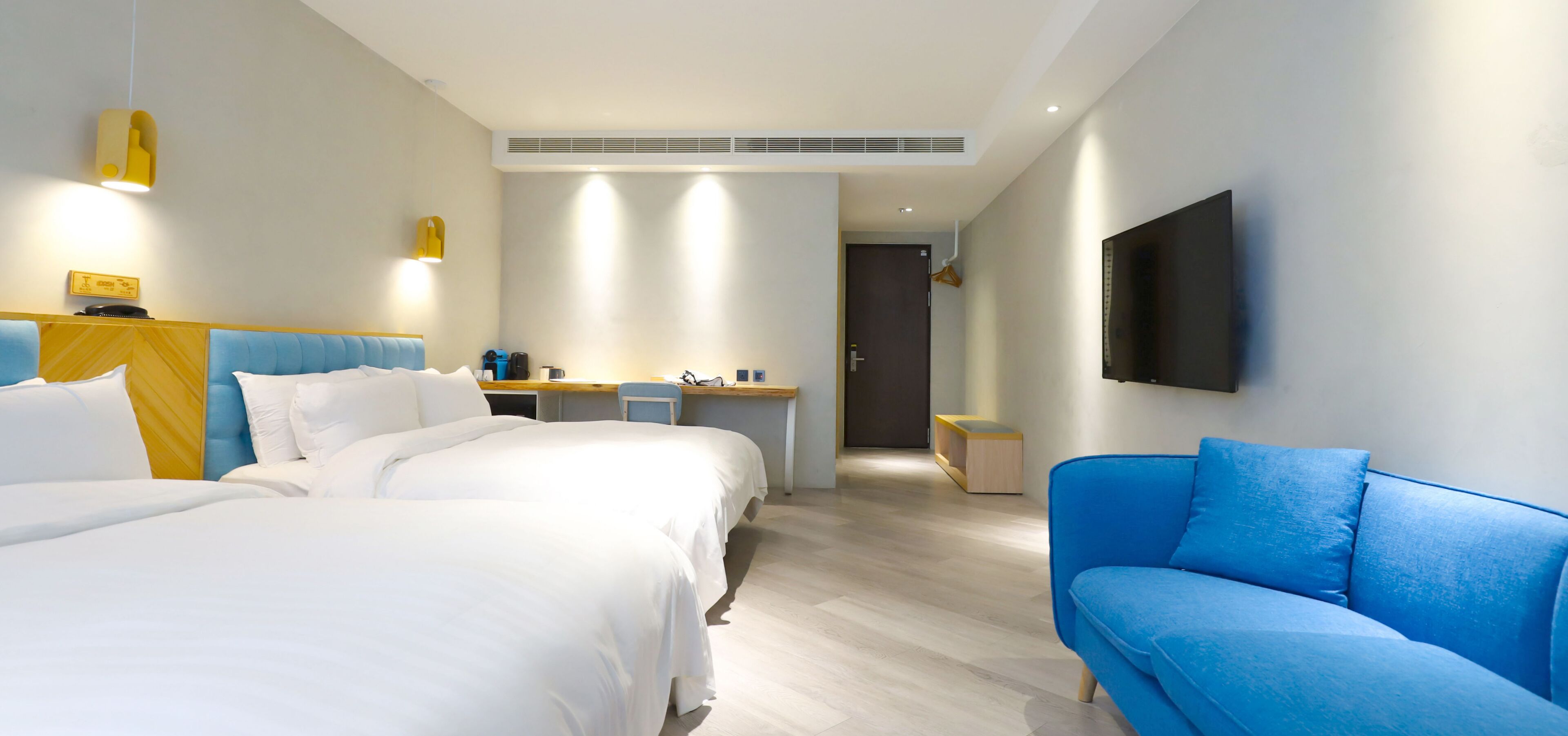 Unique Hotel-Dash 23 Hotel-Giant Hotel