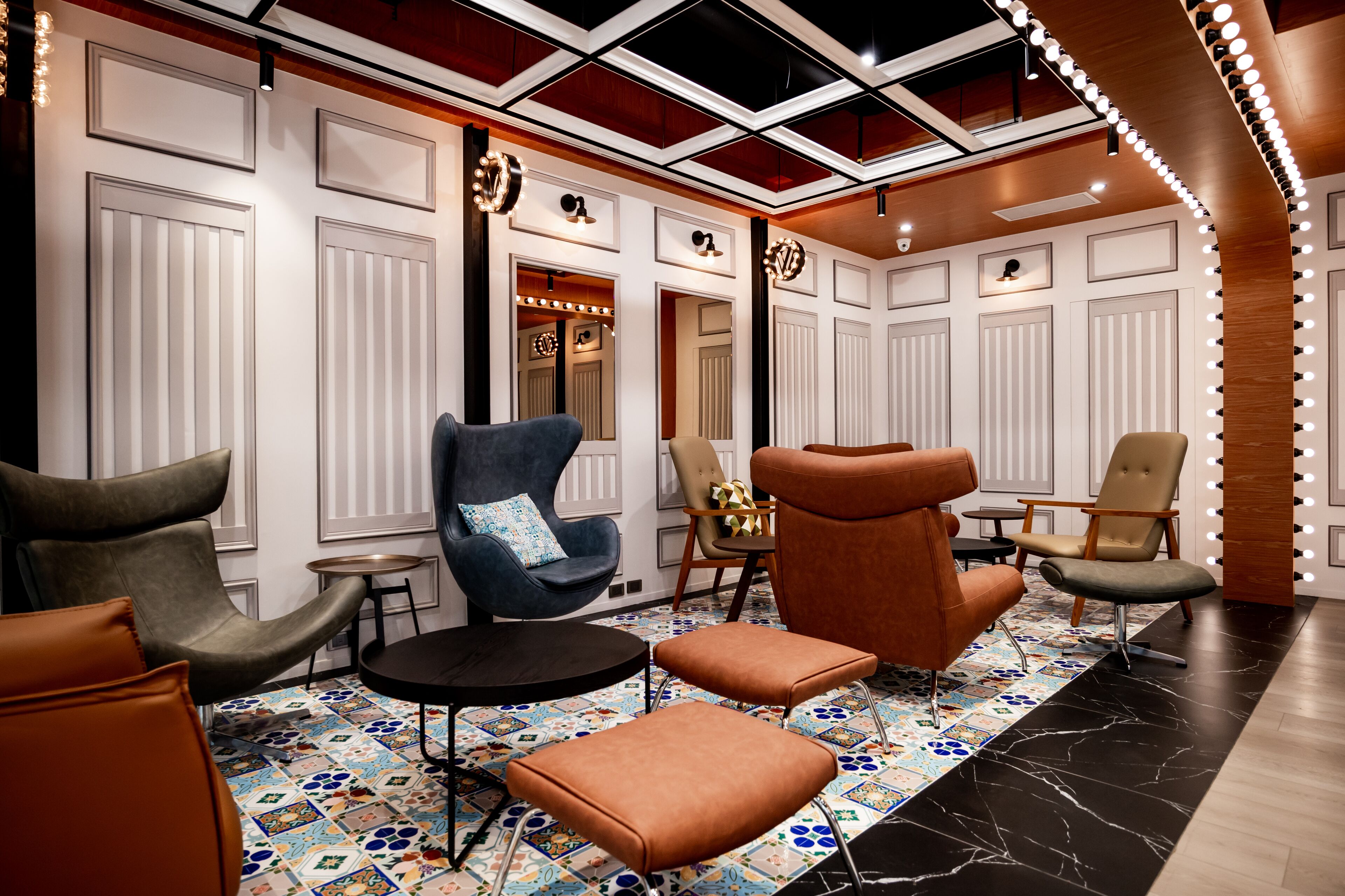 Voyager Hotel
