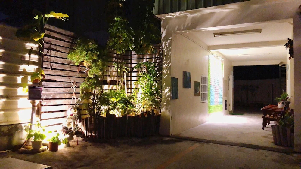Xin-Yi House B&B