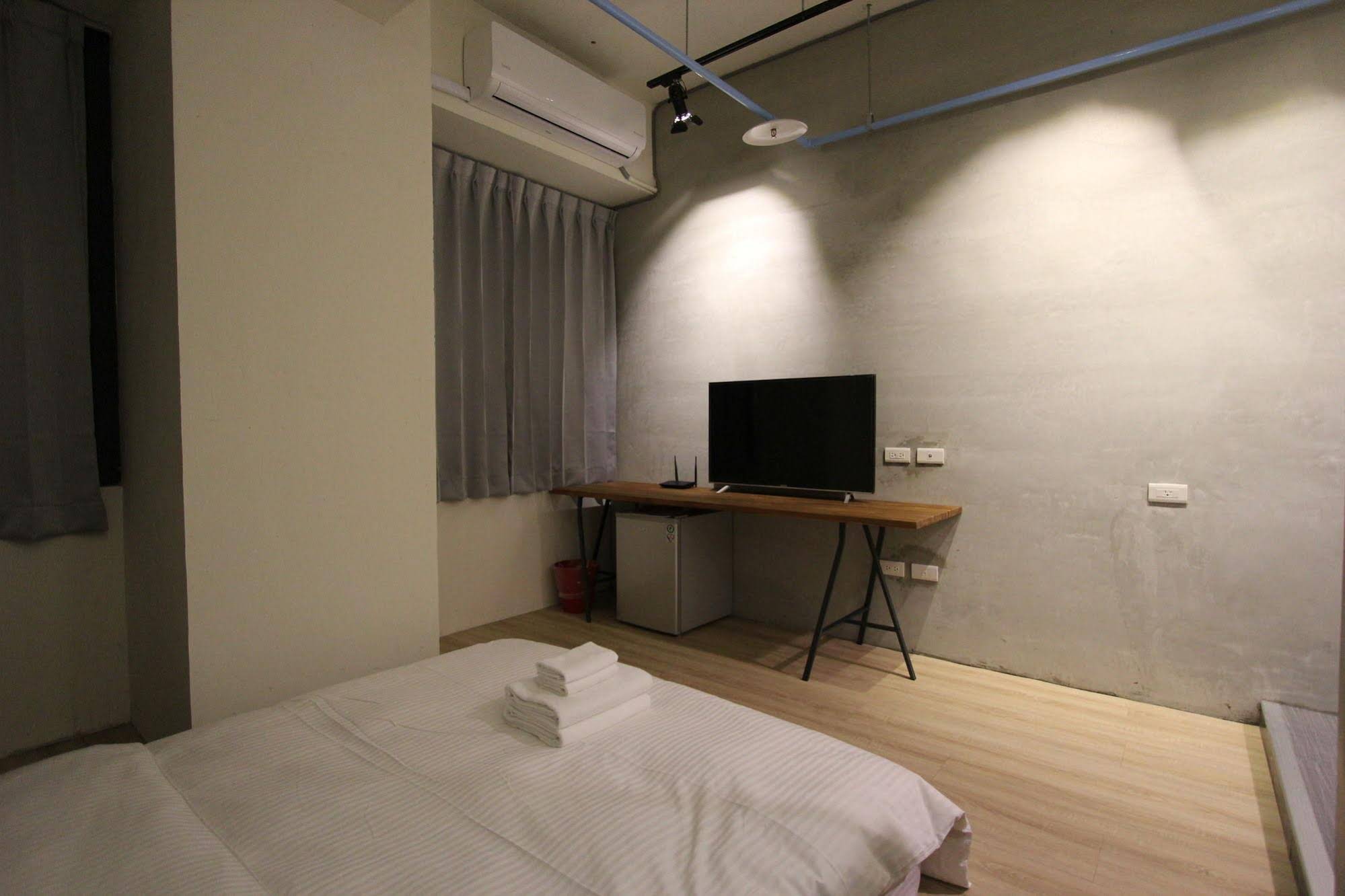 Youth Inn