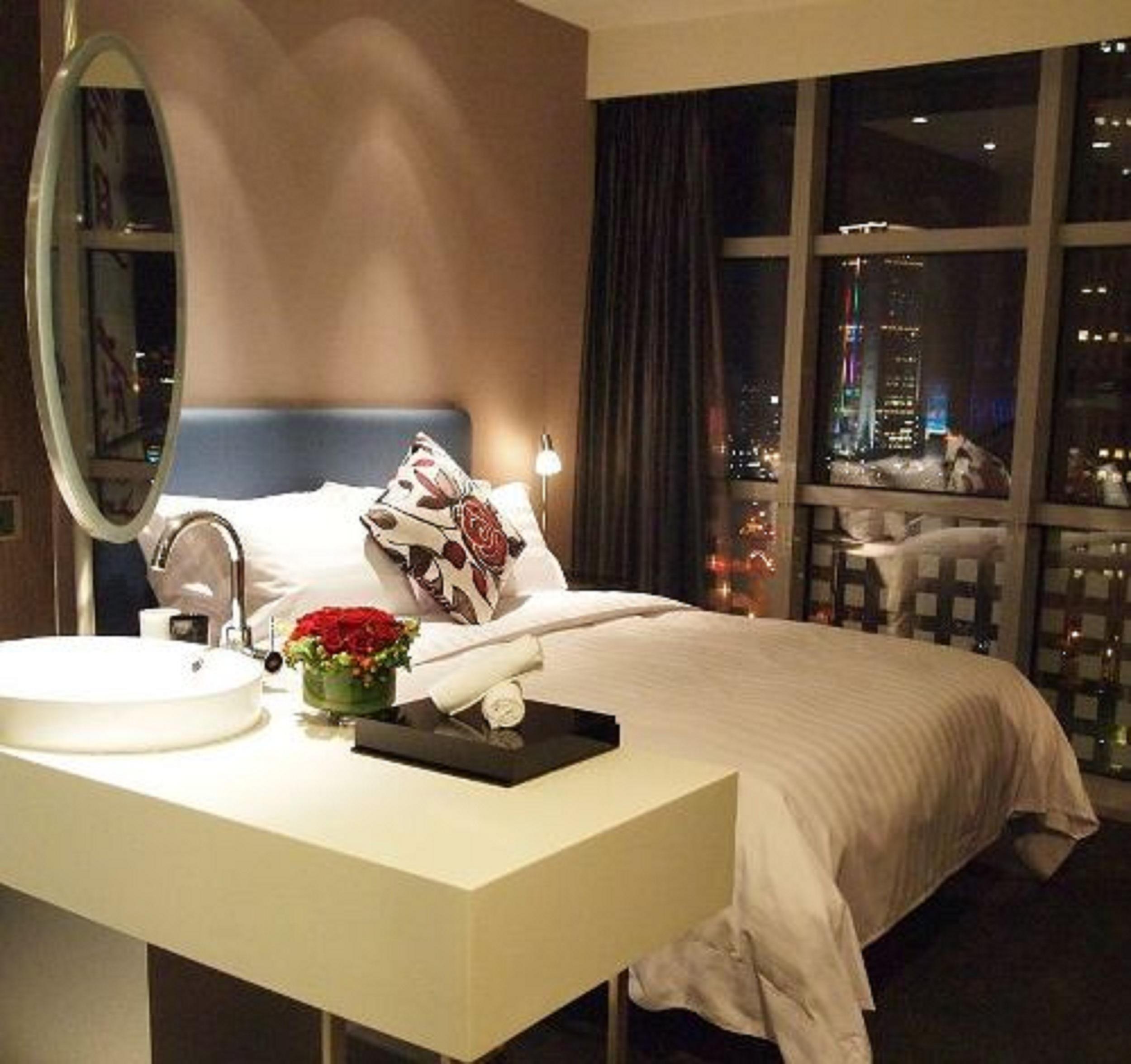 CHECK inn Taipei Xinyi