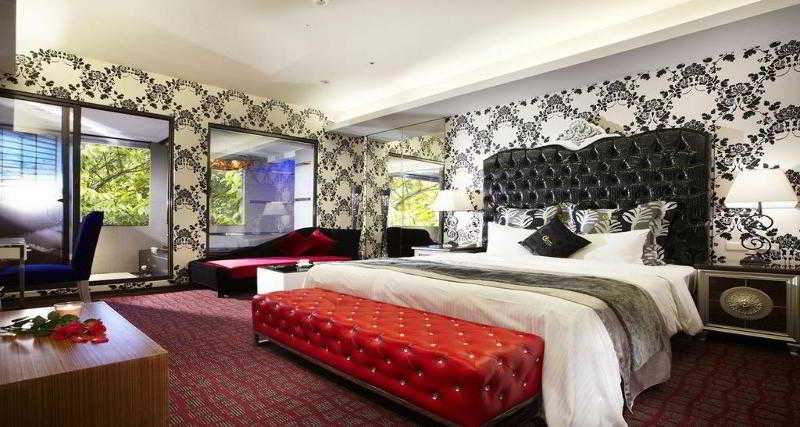 Golden Hot Spring Hotel