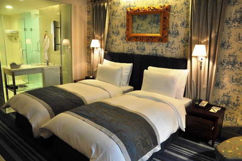 Grand Victoria