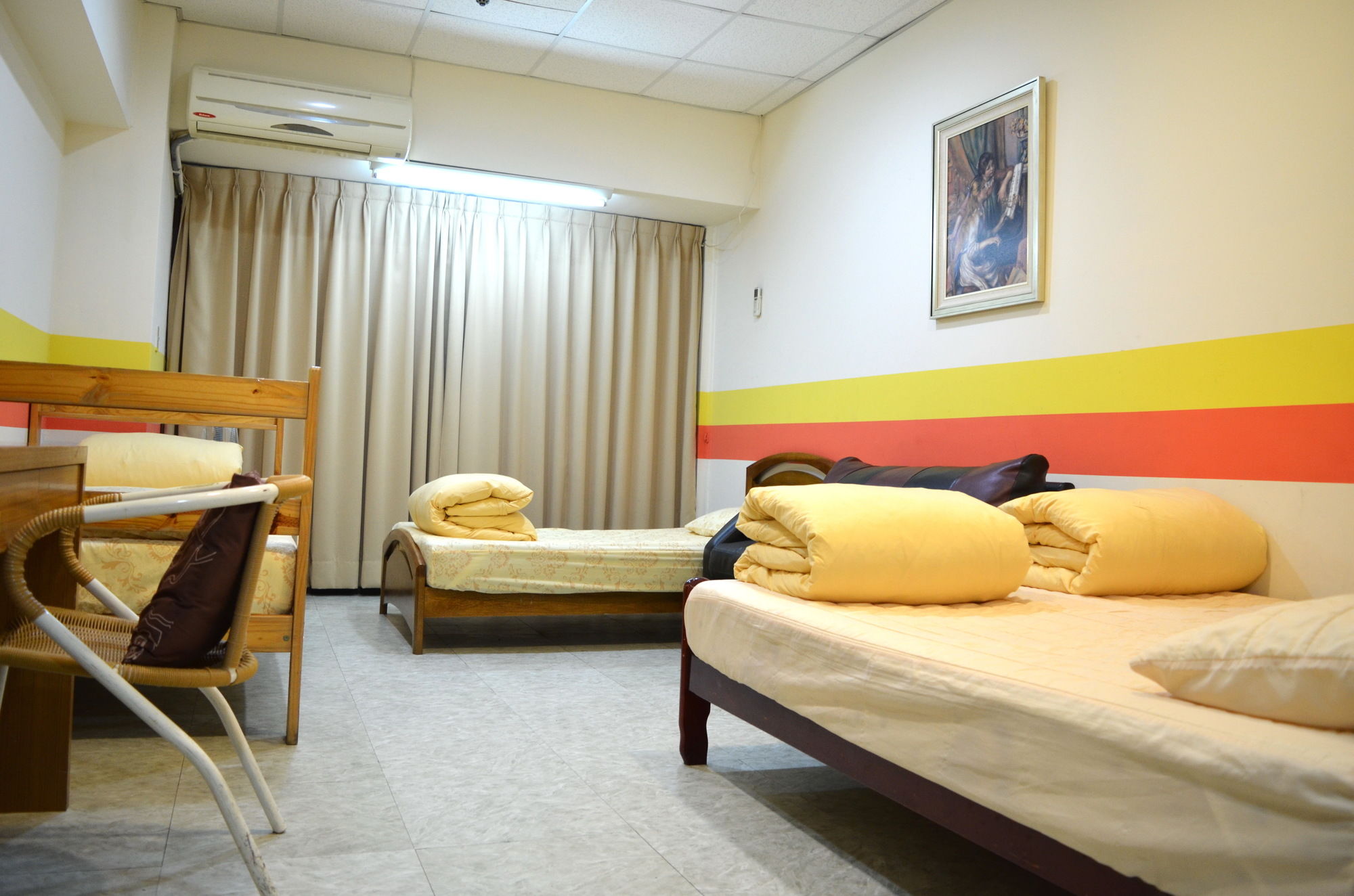 Holo hostel
