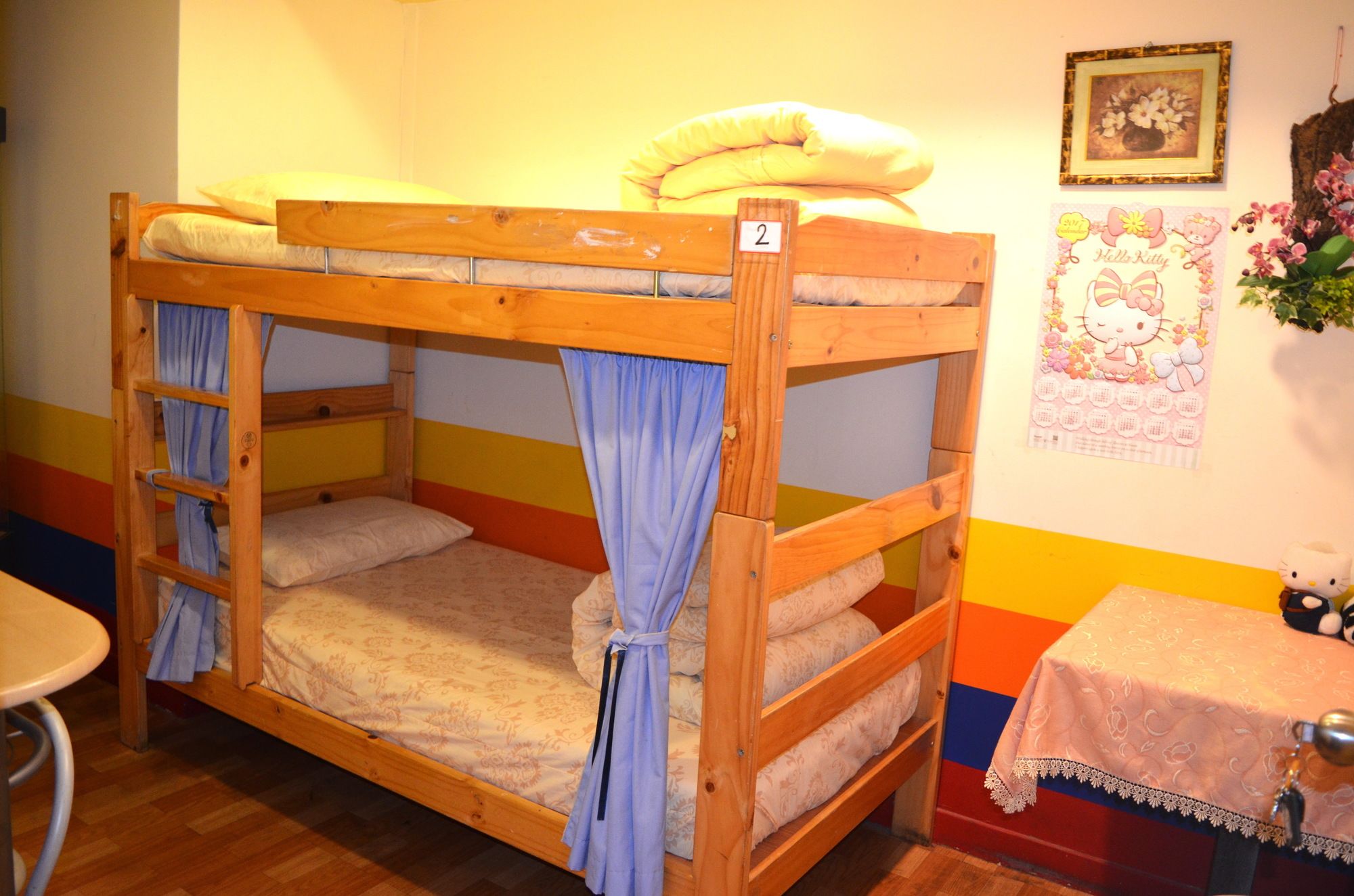 Holo hostel
