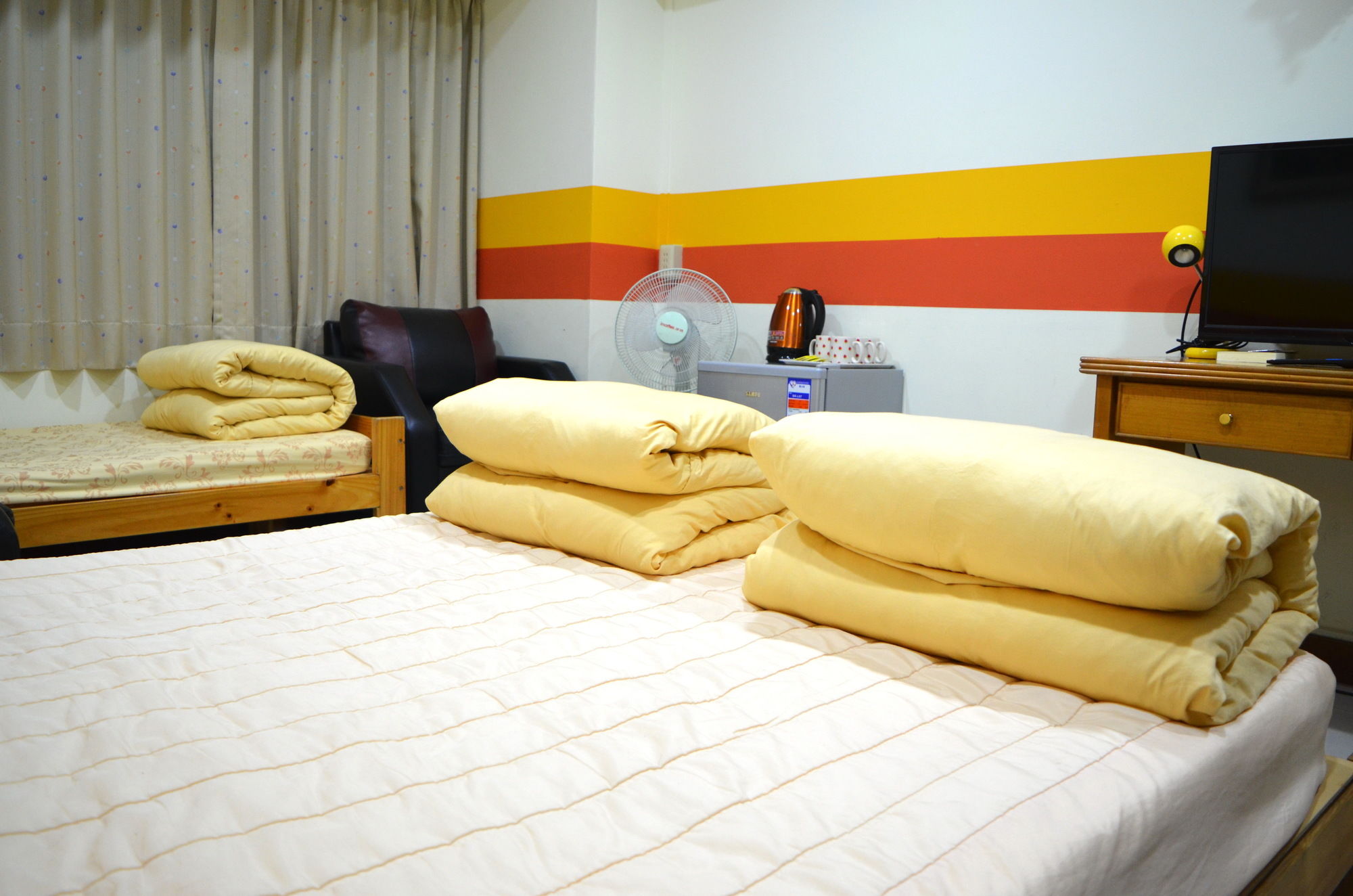 Holo hostel