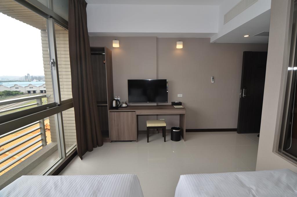Hotel Leisure