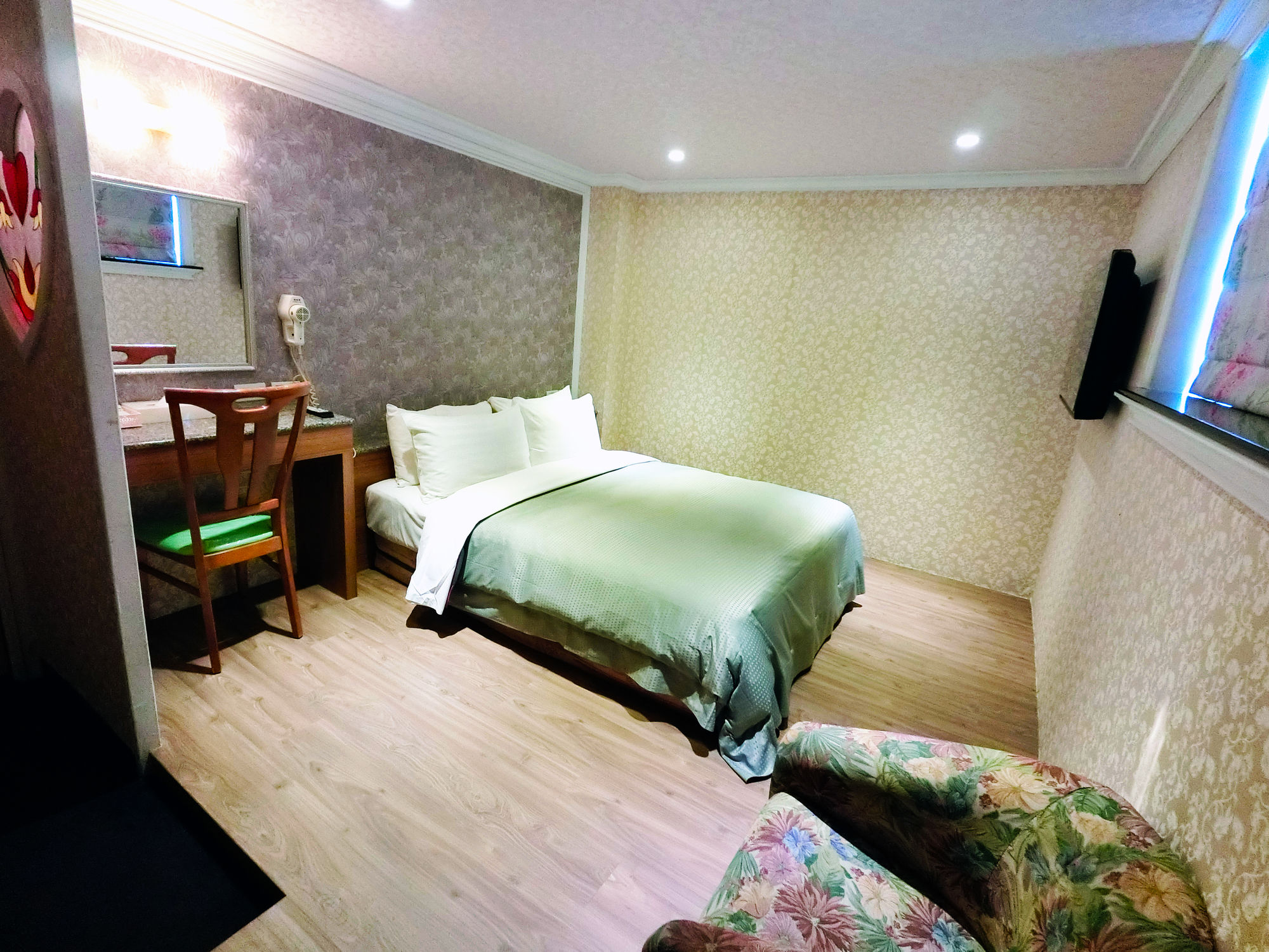 Nice Hotel