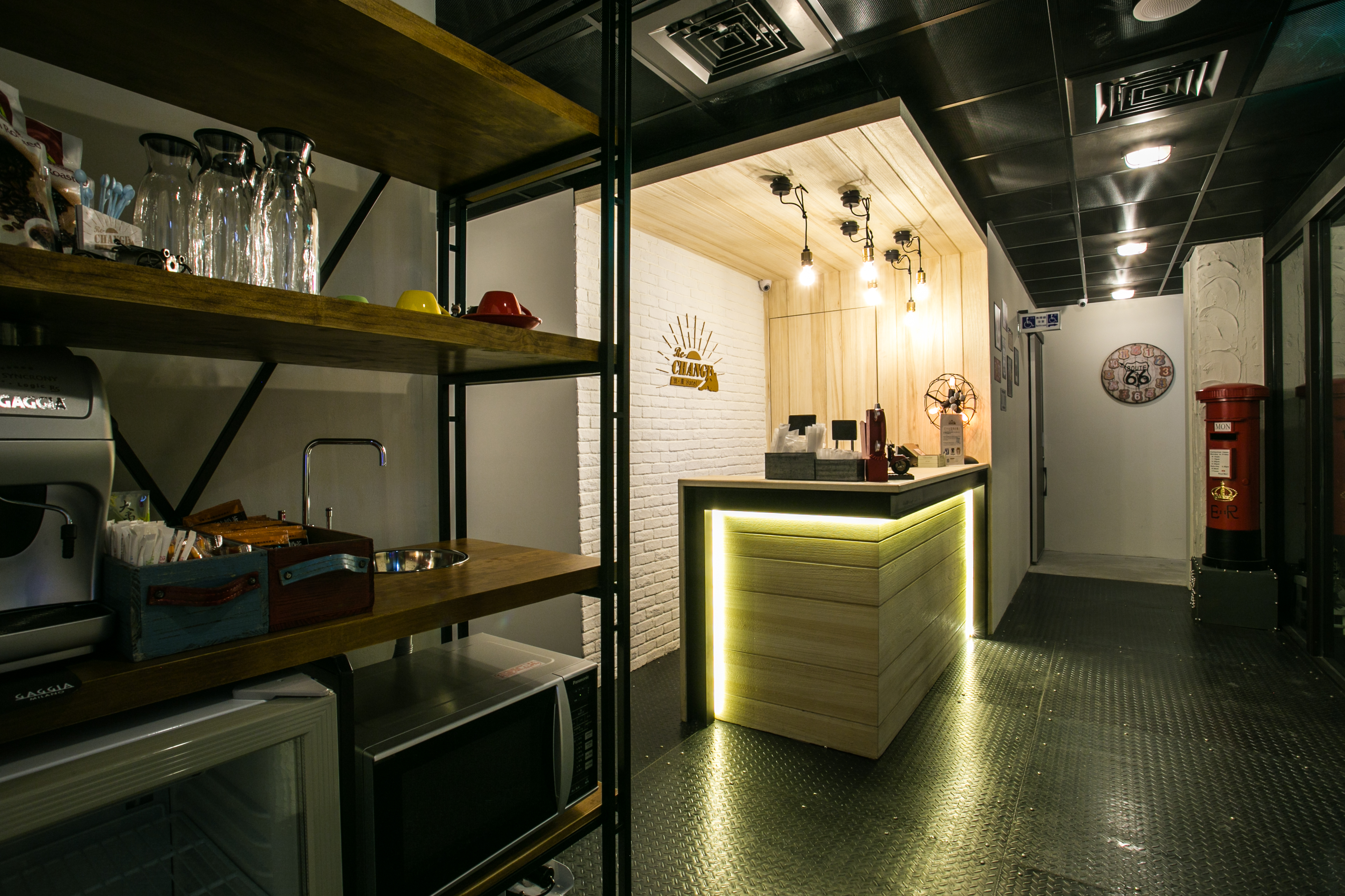 Re-Change Hotel