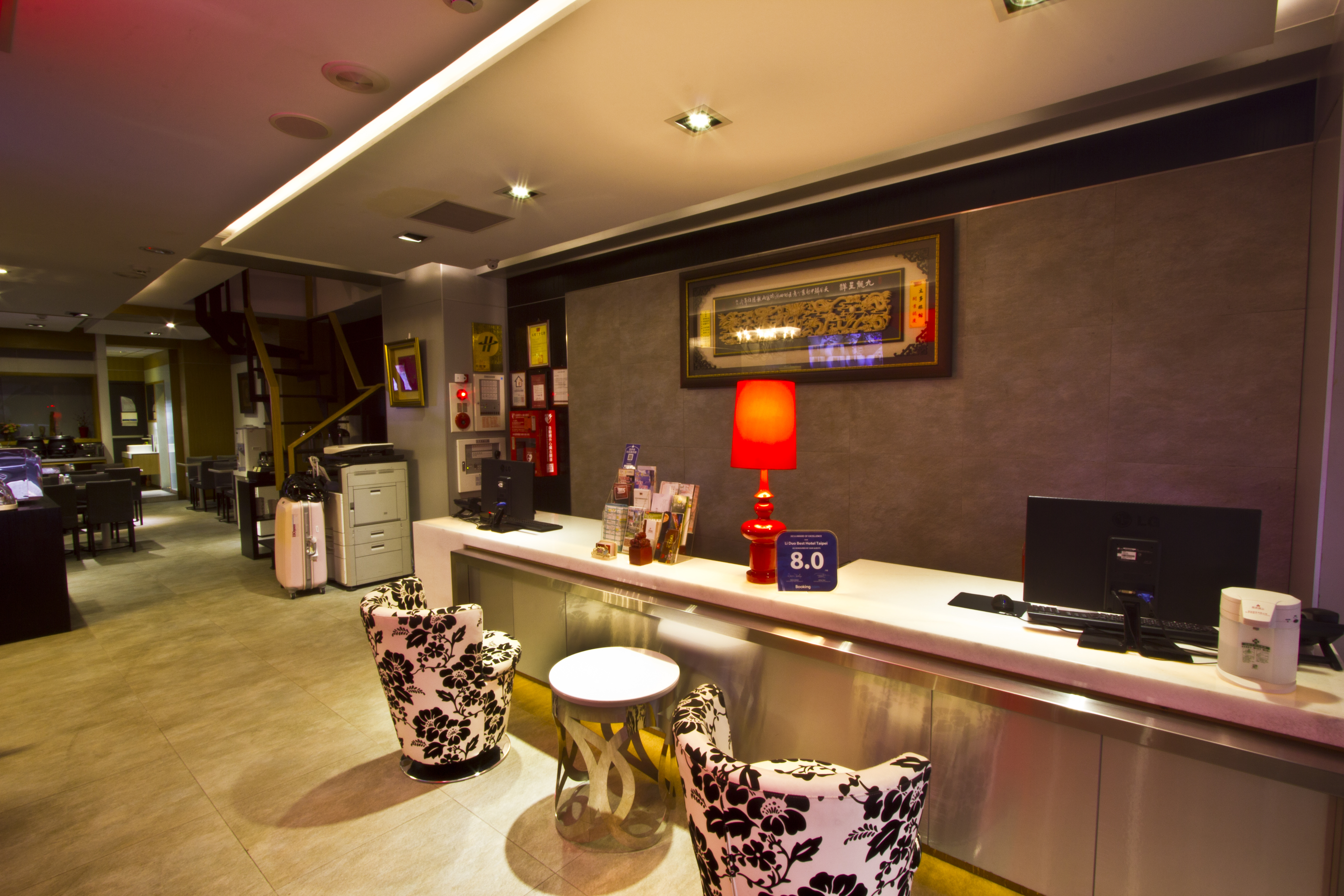W5 Best Hotel
