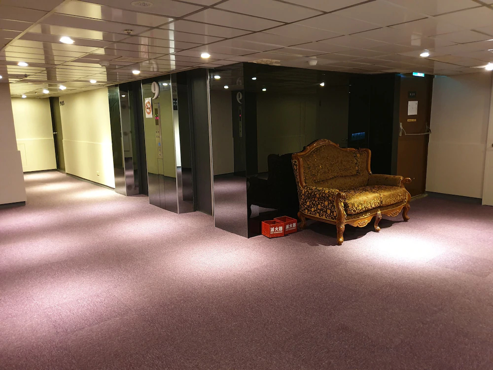Walker Hotel - Sanchong