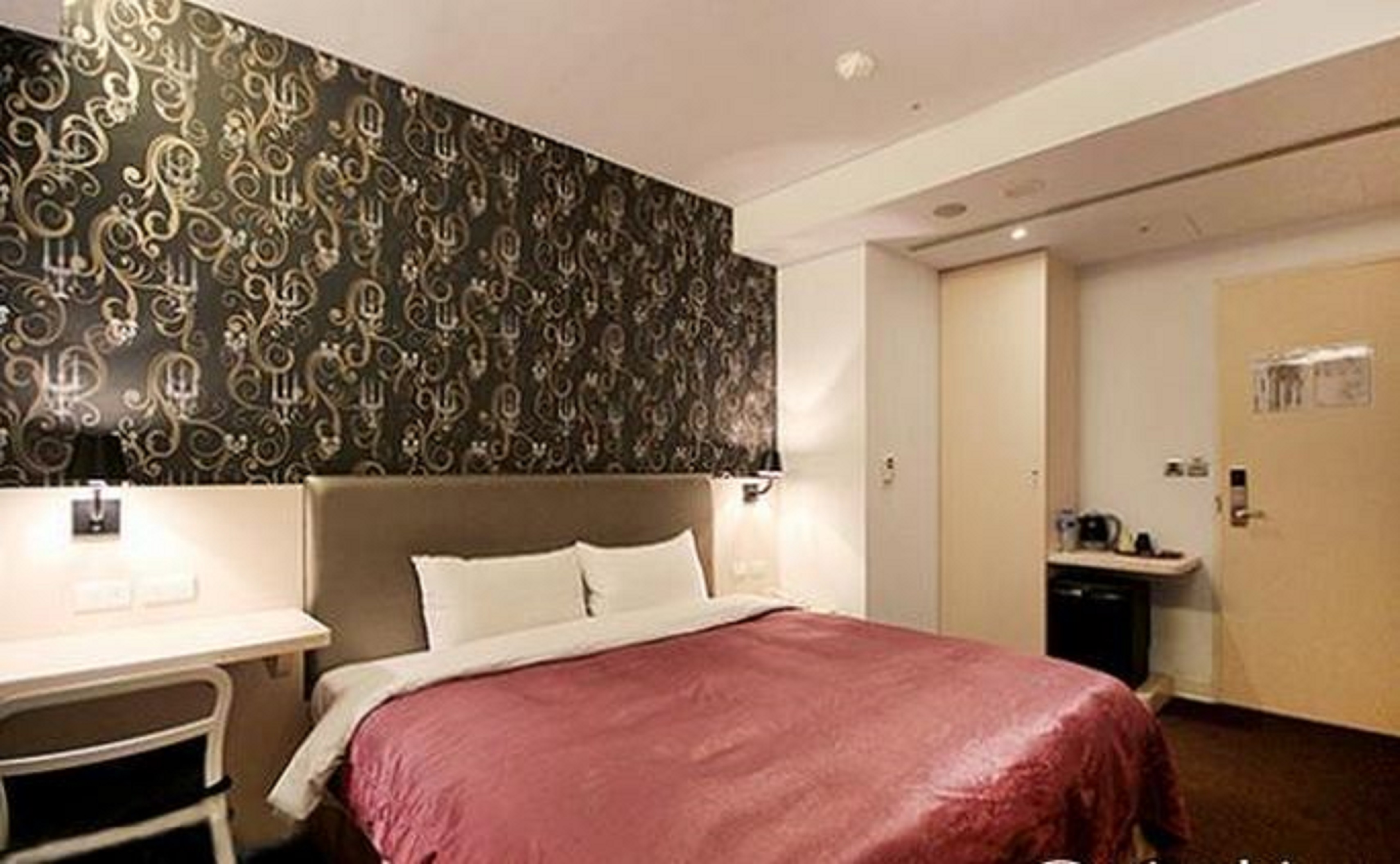 Ximen Hotel