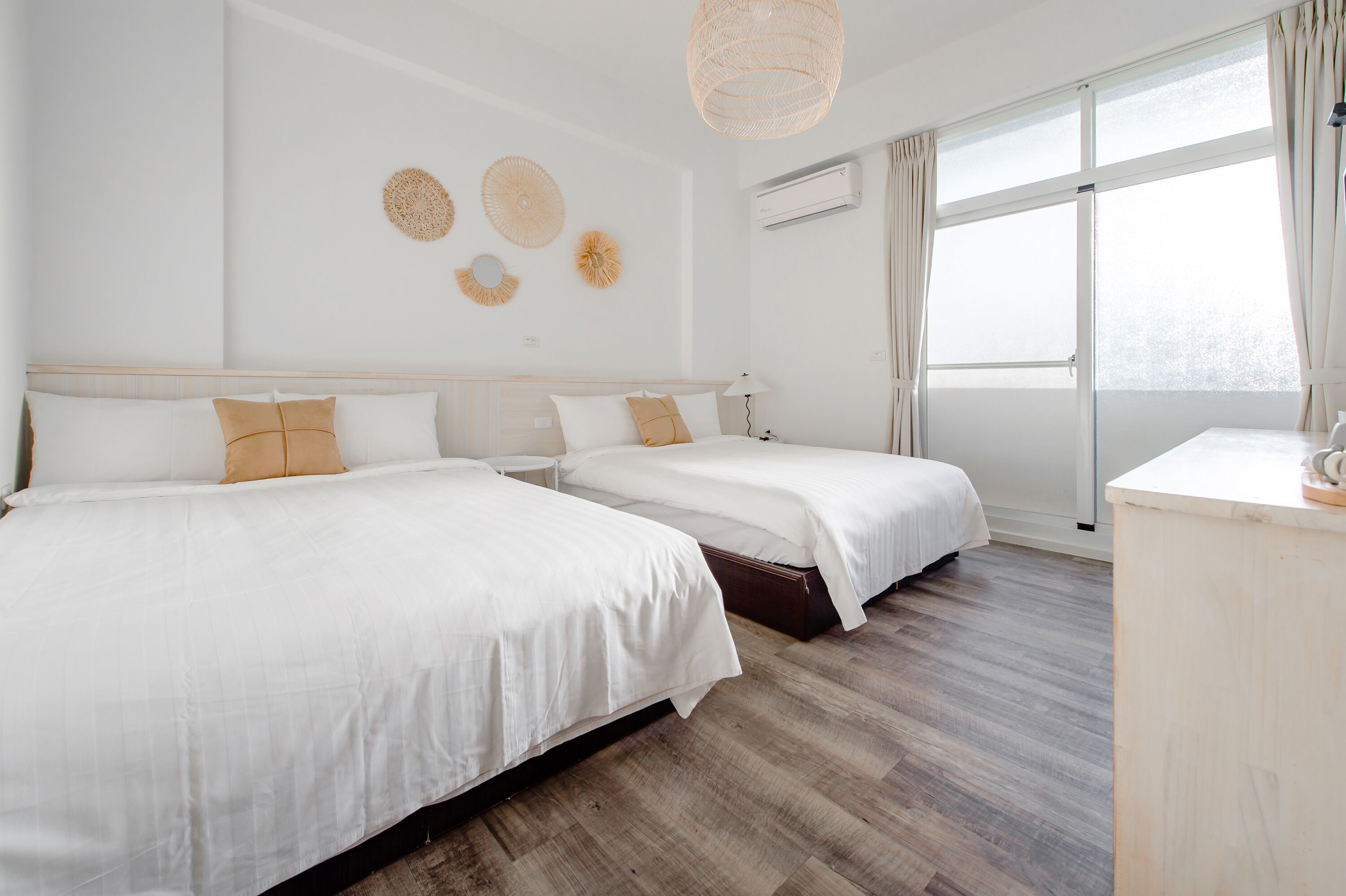 H& Yu Krung Style Inn