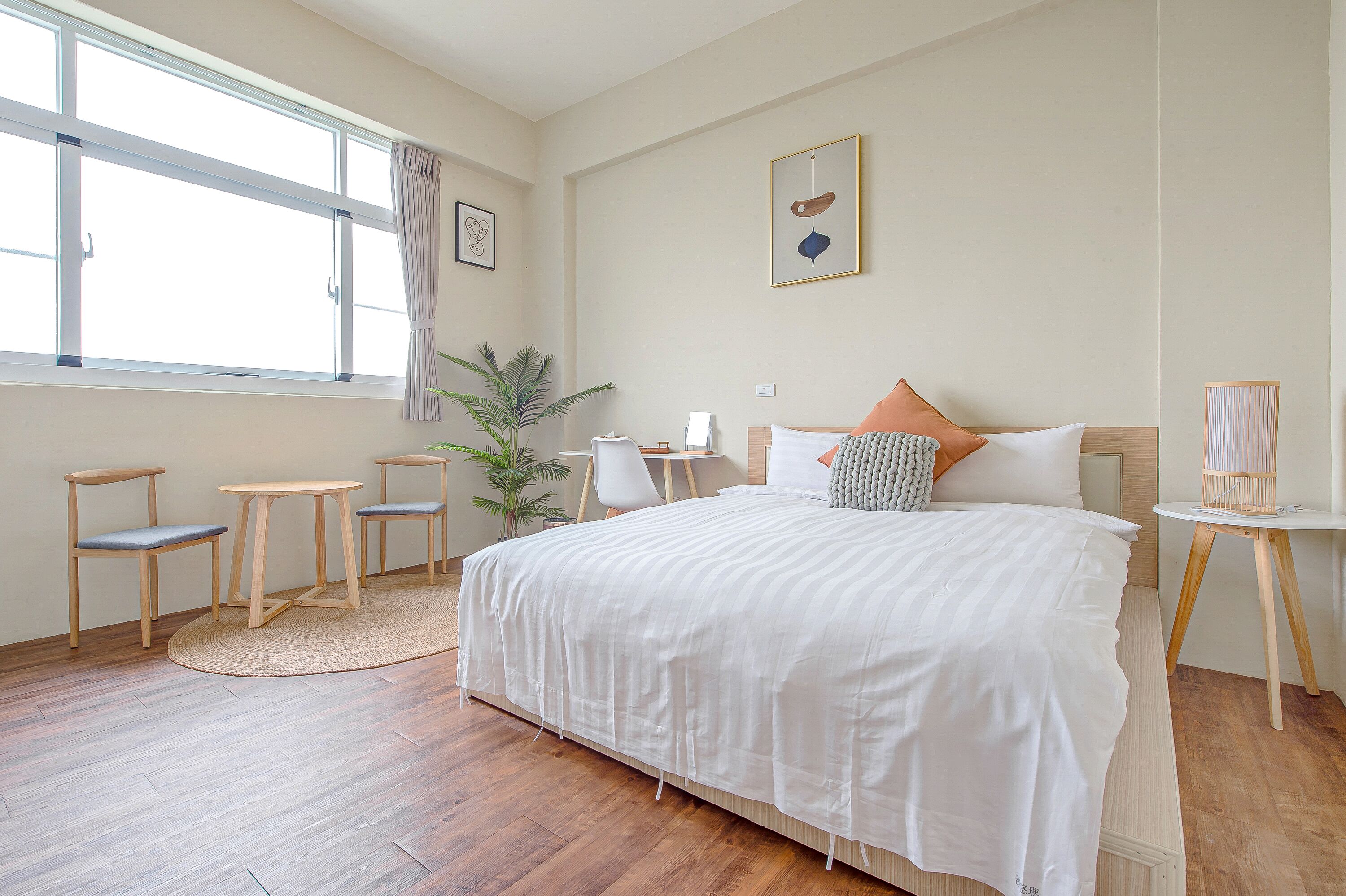 H& Yu Krung Style Inn