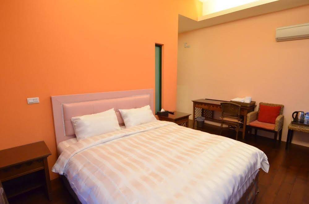 Summer Garden Bed And Breakfast