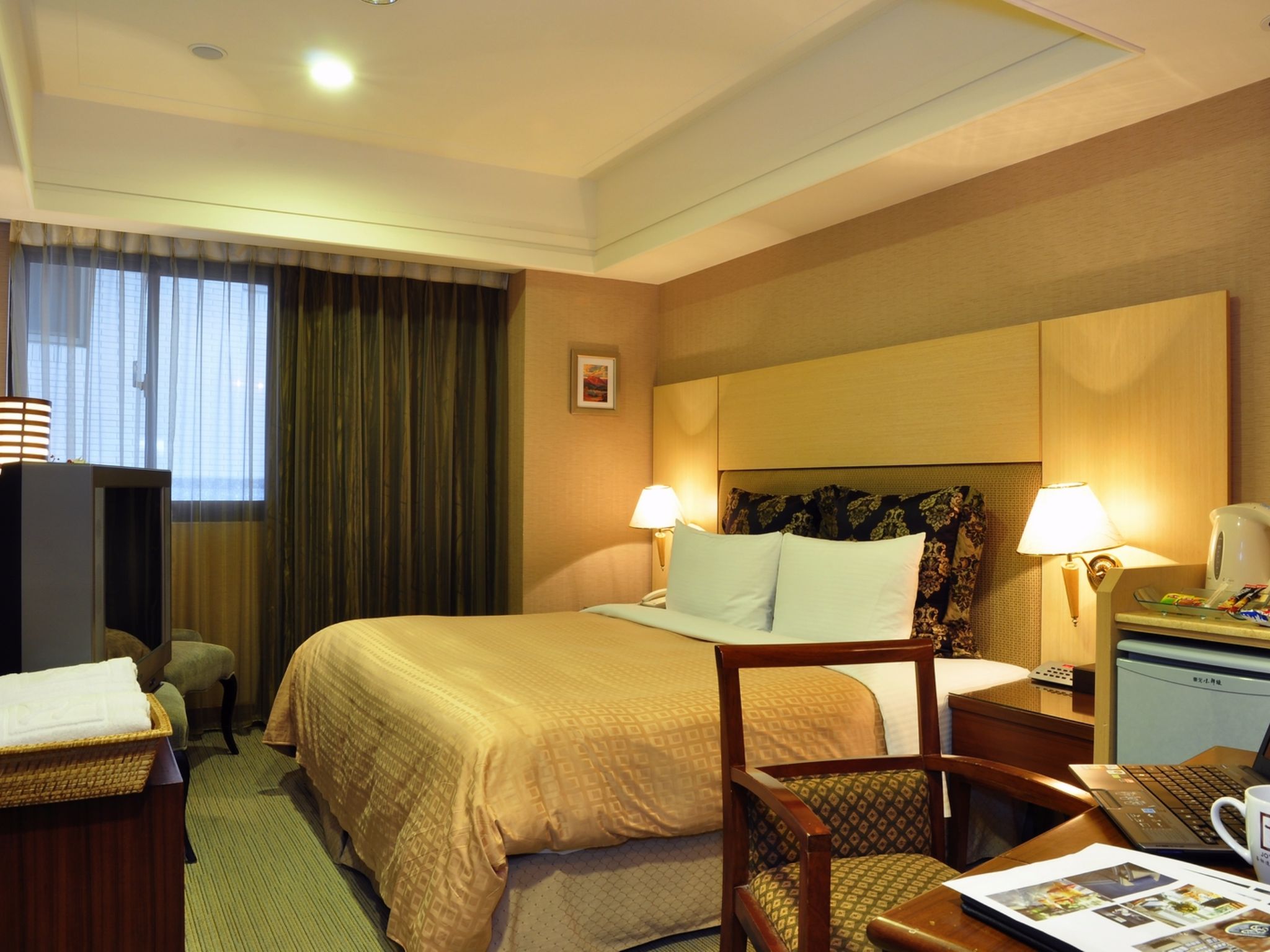 Sunrise Business Hotel - Tamsui