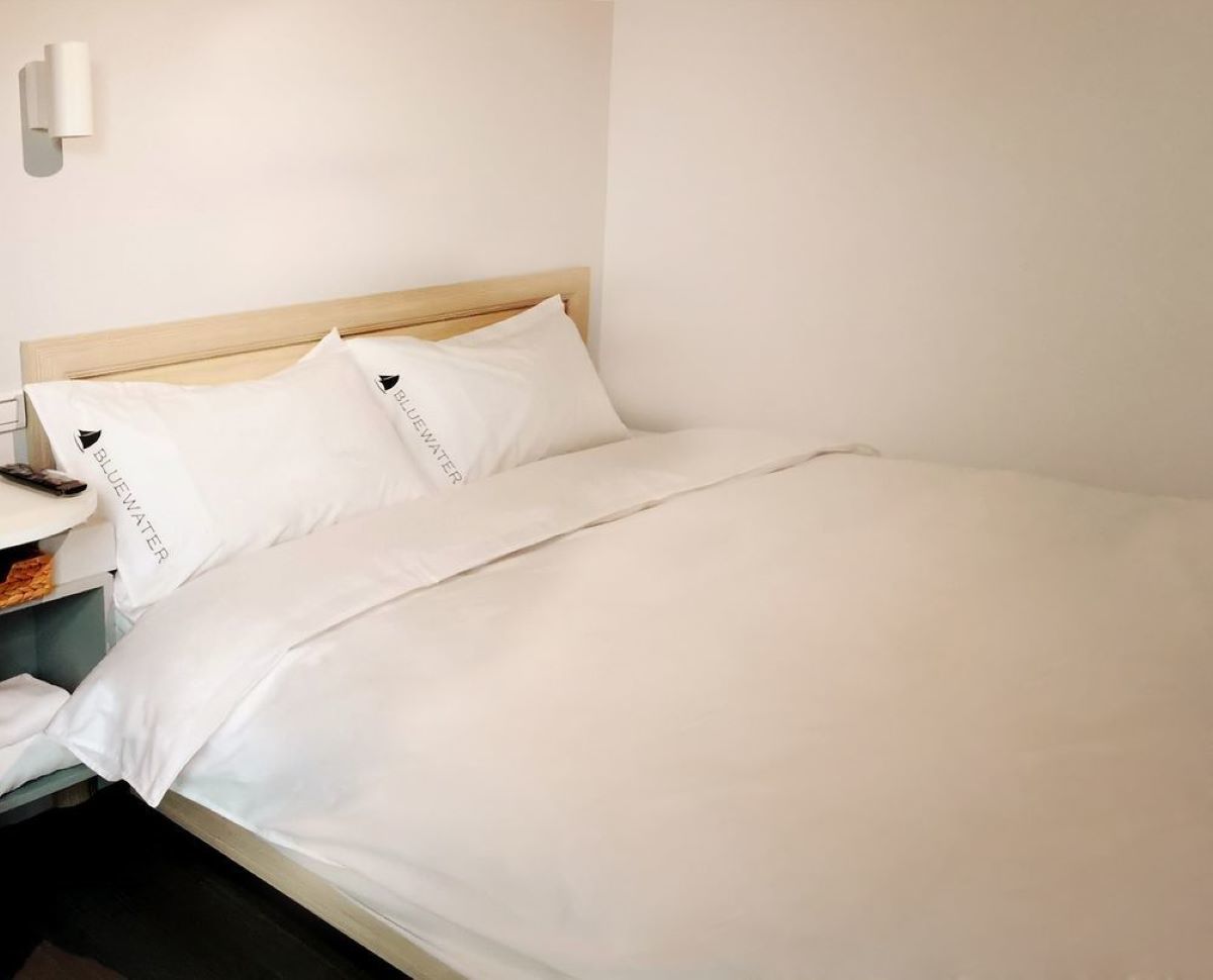 Bluewater Hotel Taoyuan Airport MRT A18 HSR