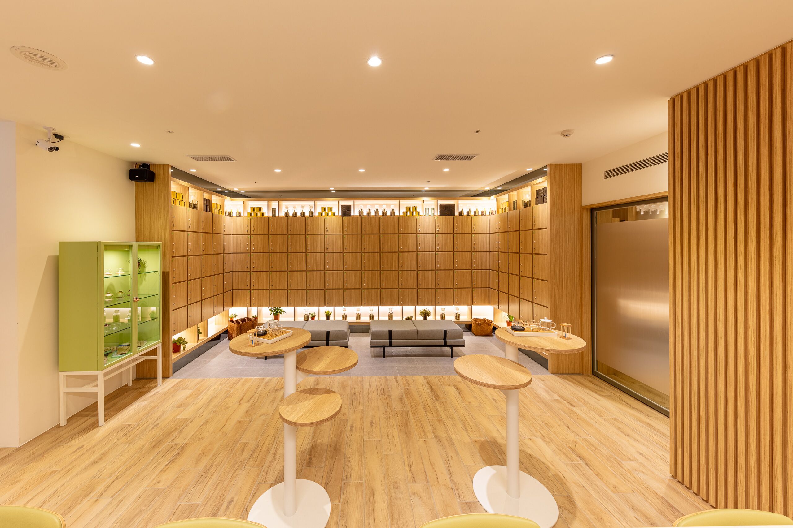 Cho Stay Capsule Hotel-Taoyuan International Airport