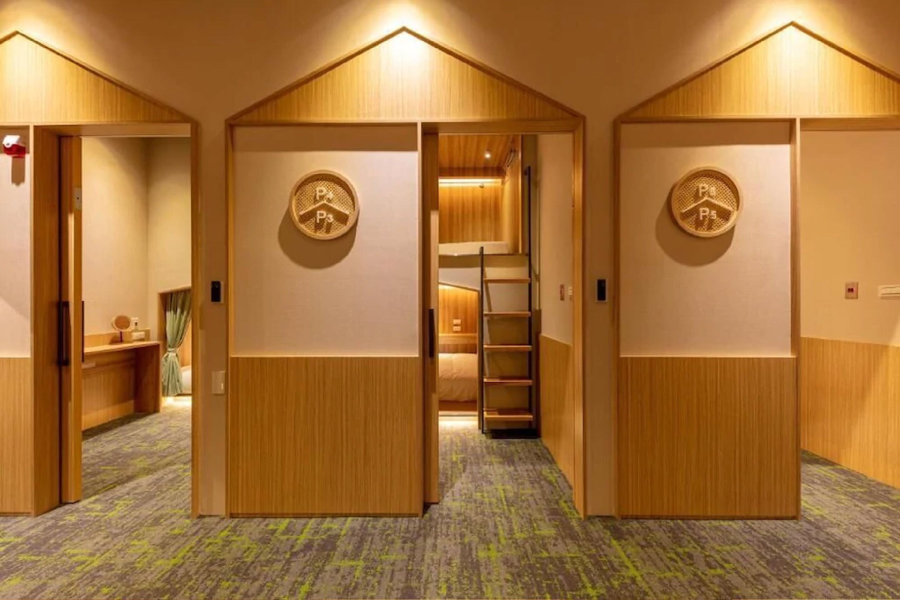 Cho Stay Capsule Hotel-Taoyuan International Airport