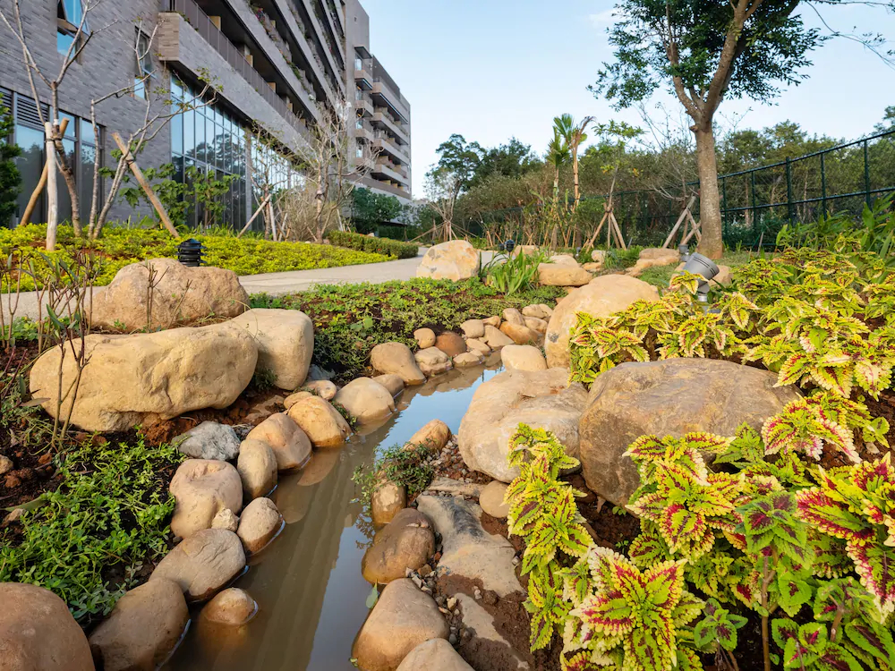 Fame Hall Garden Hotel