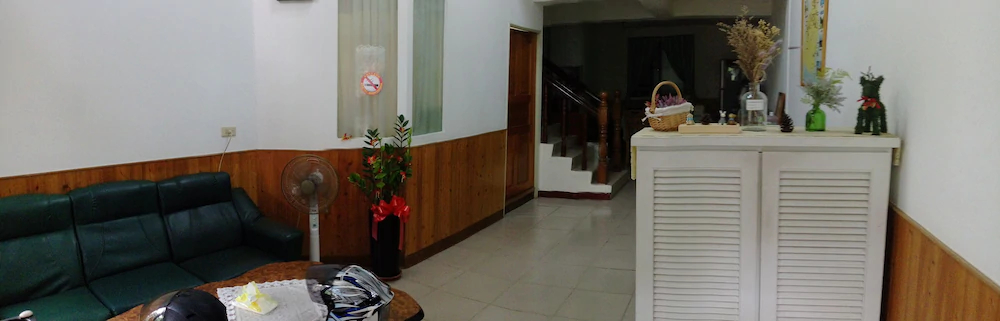 Qin Shui House