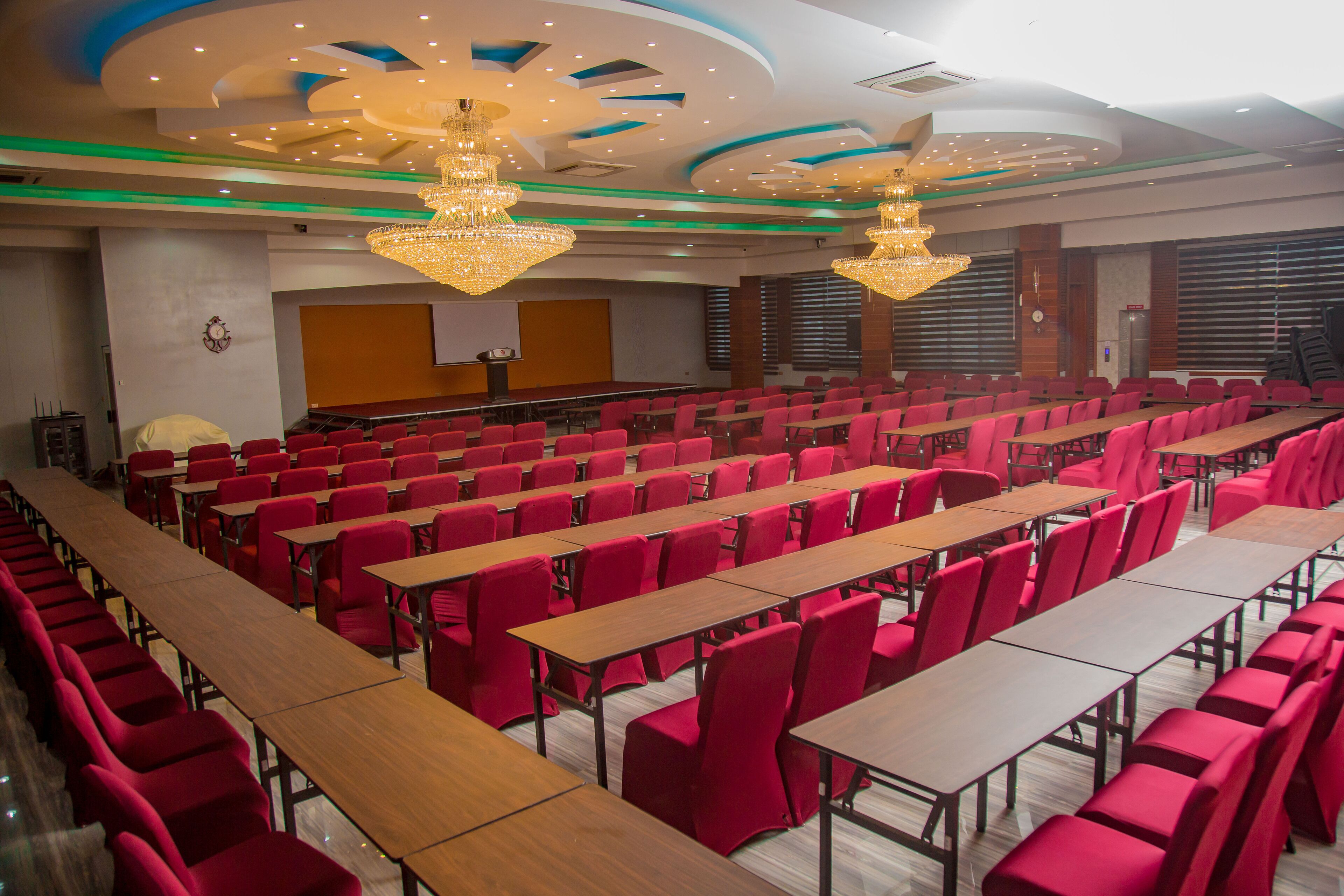 Gr Comfort Hotel