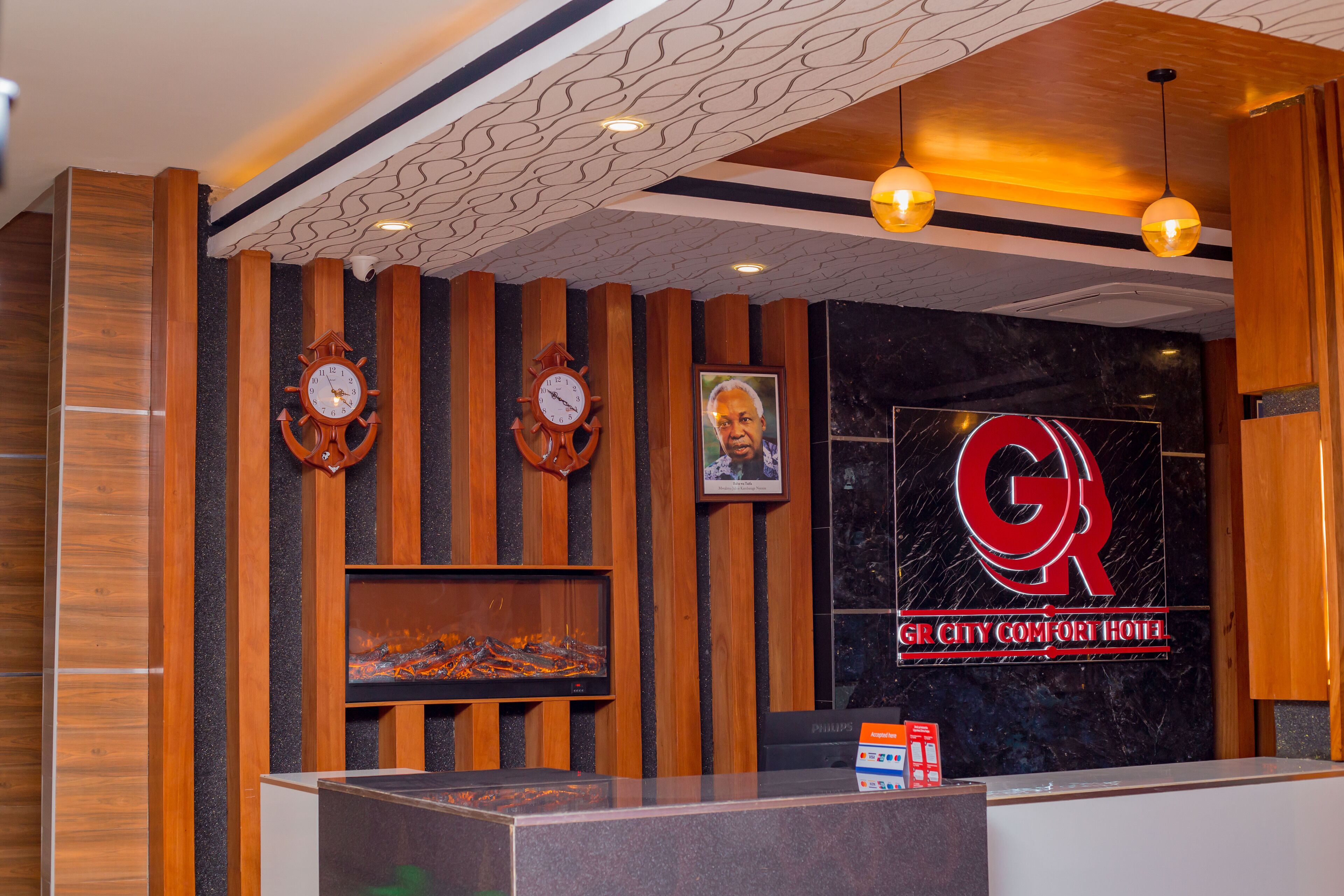 Gr Comfort Hotel