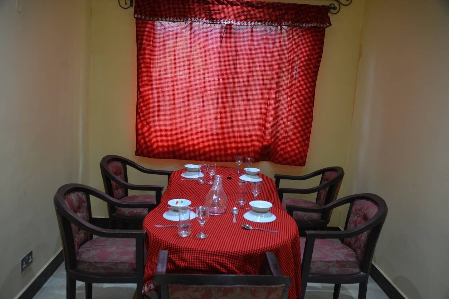 Mtango House Sakina - Hostel