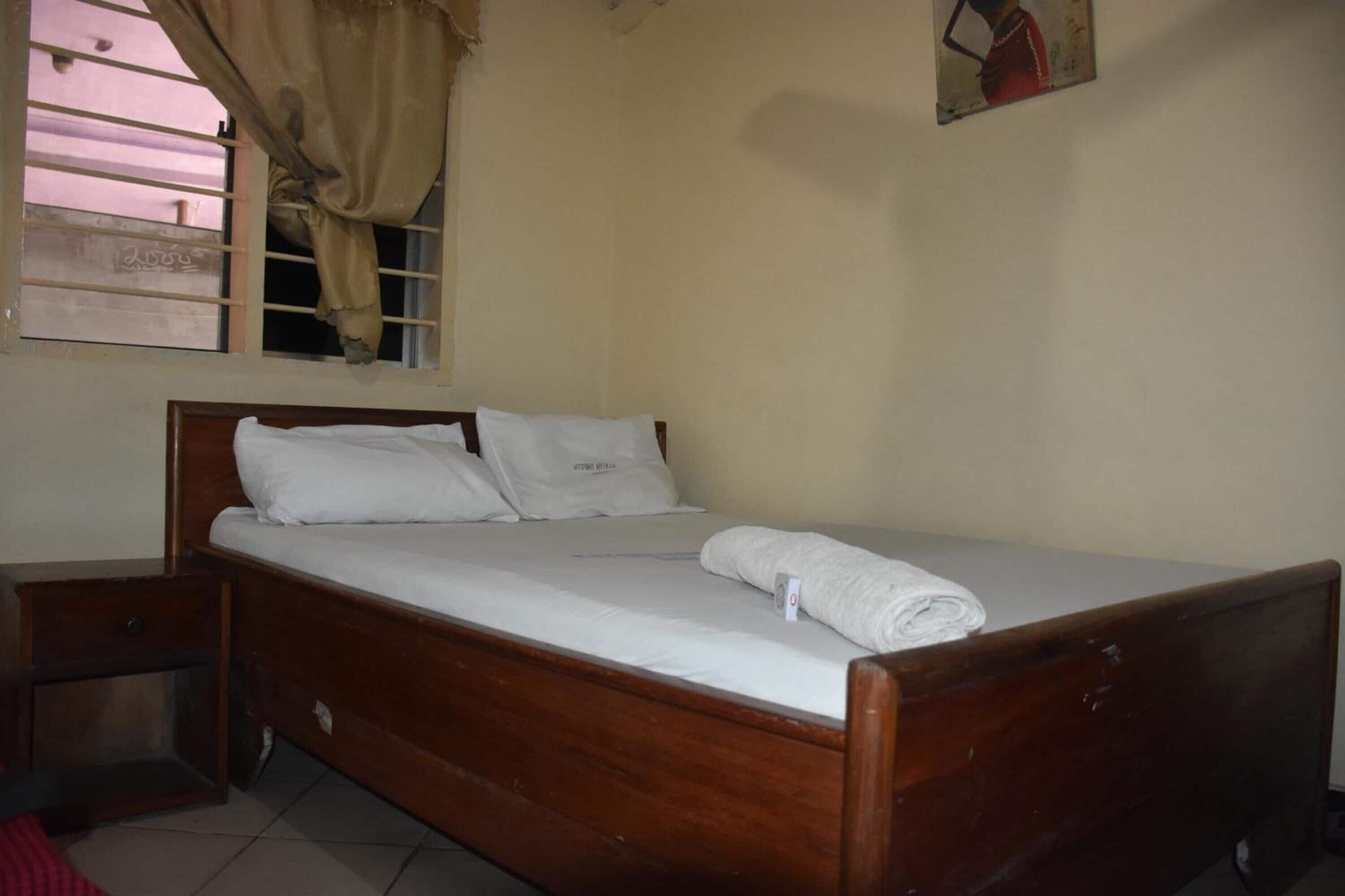 Kituri Royal Inn
