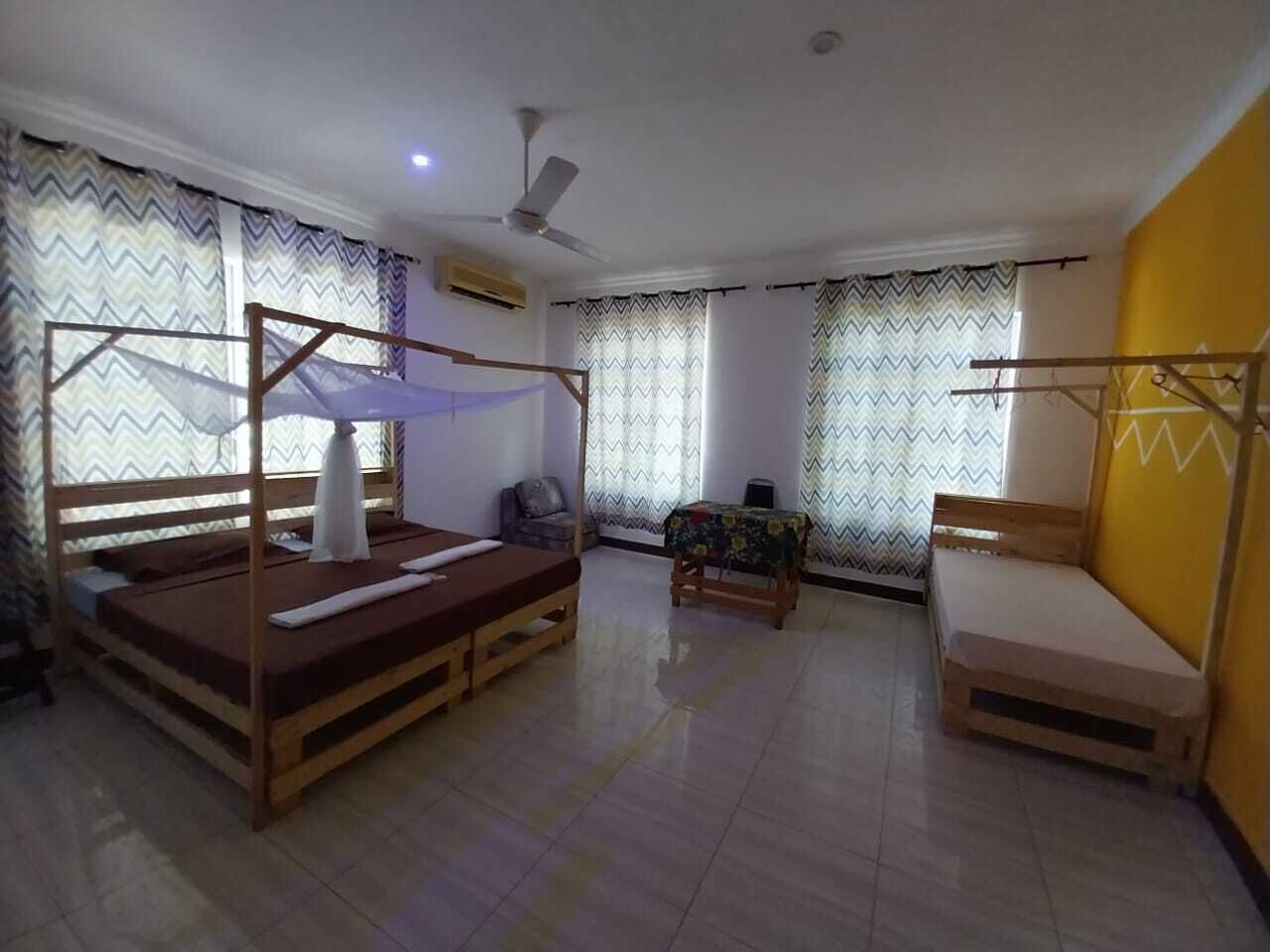 L and J Modern Backpackers Kigamboni