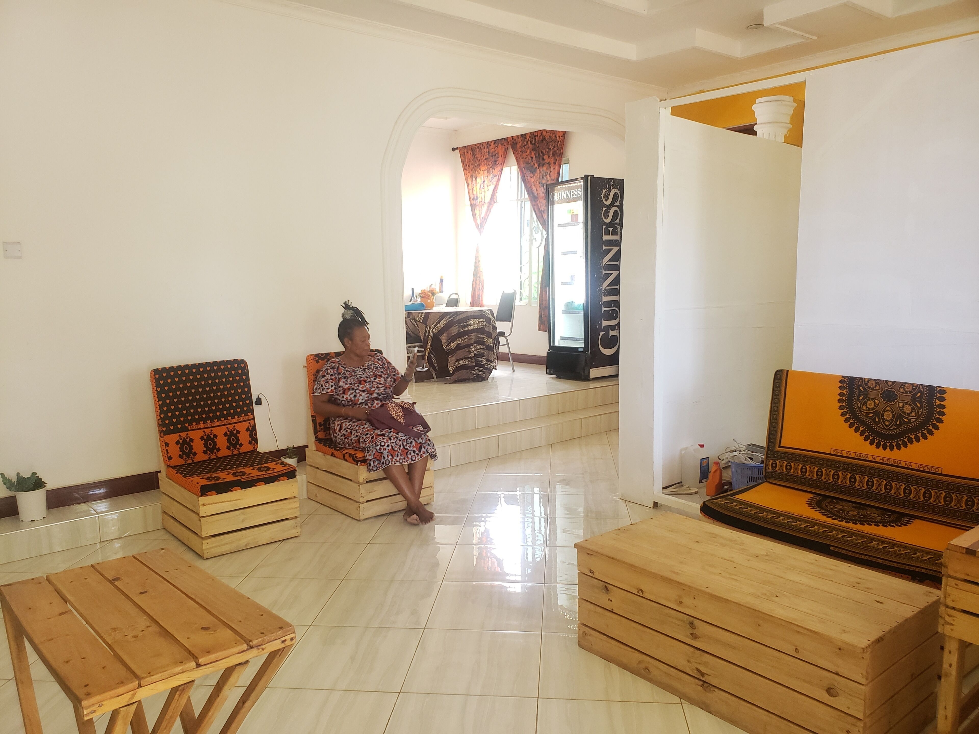 L and J Modern Backpackers Kigamboni