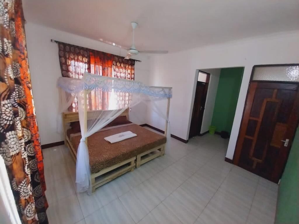 L and J Modern Backpackers Kigamboni
