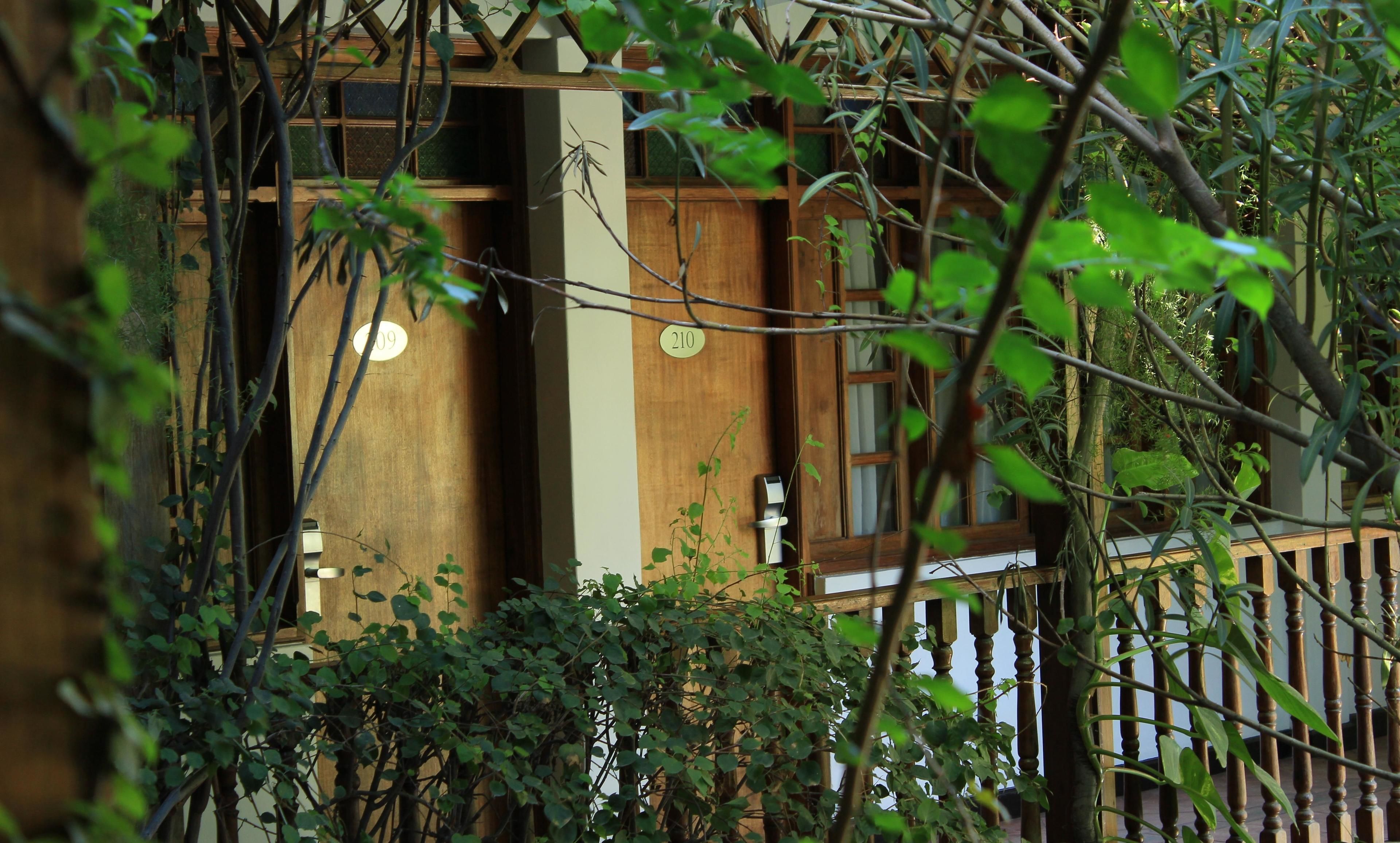 Protea Hotel Dar es Salaam Courtyard