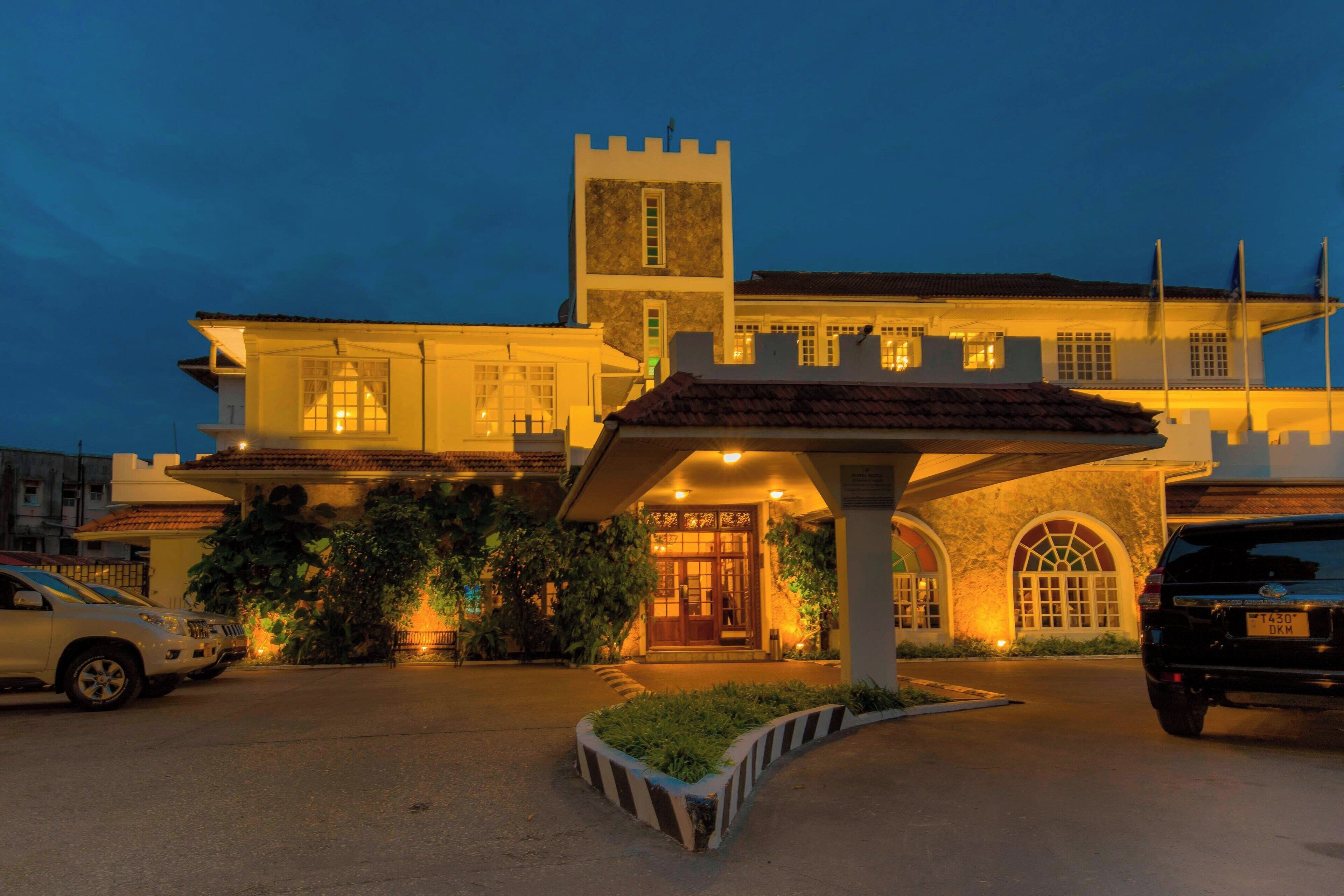 Protea Hotel Dar es Salaam Courtyard