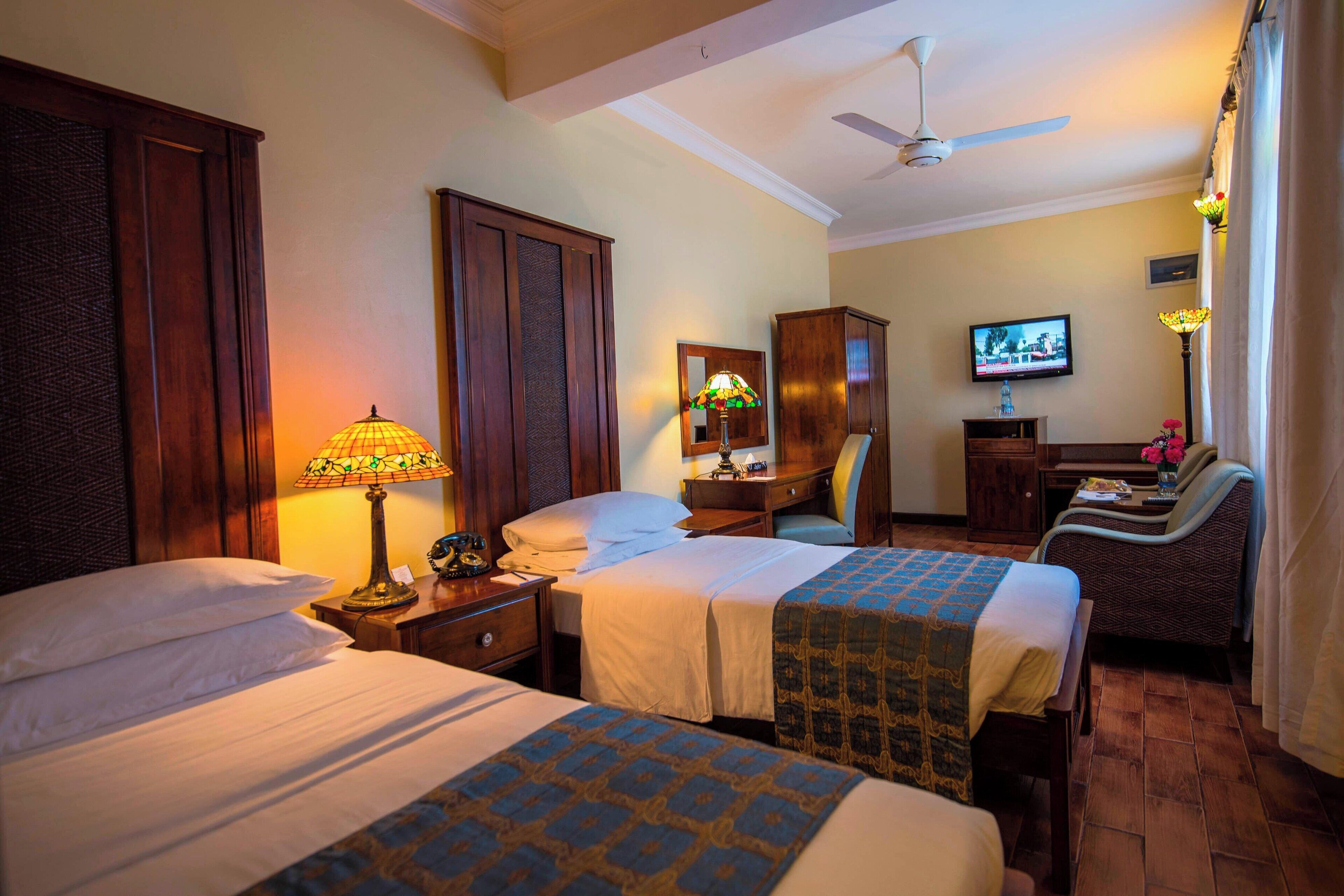 Protea Hotel Dar es Salaam Courtyard