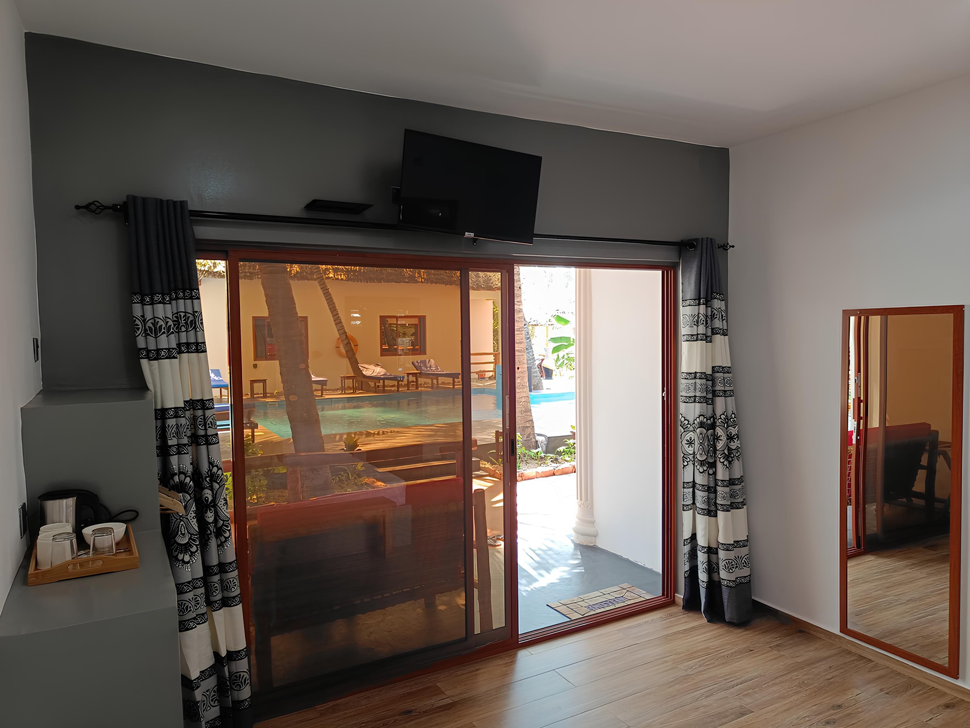 Little Pompeii Boutique Hotel