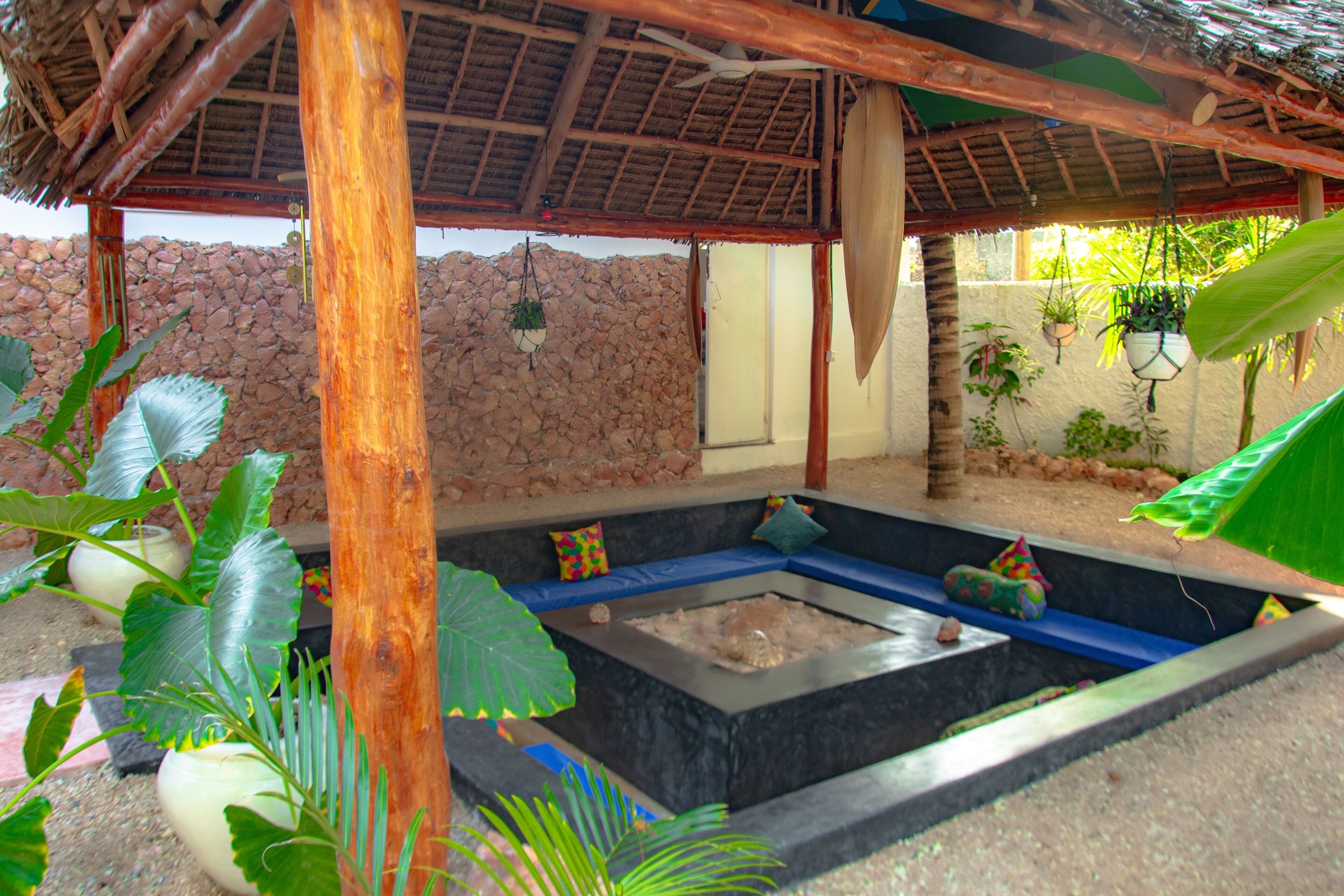Little Pompeii Boutique Hotel