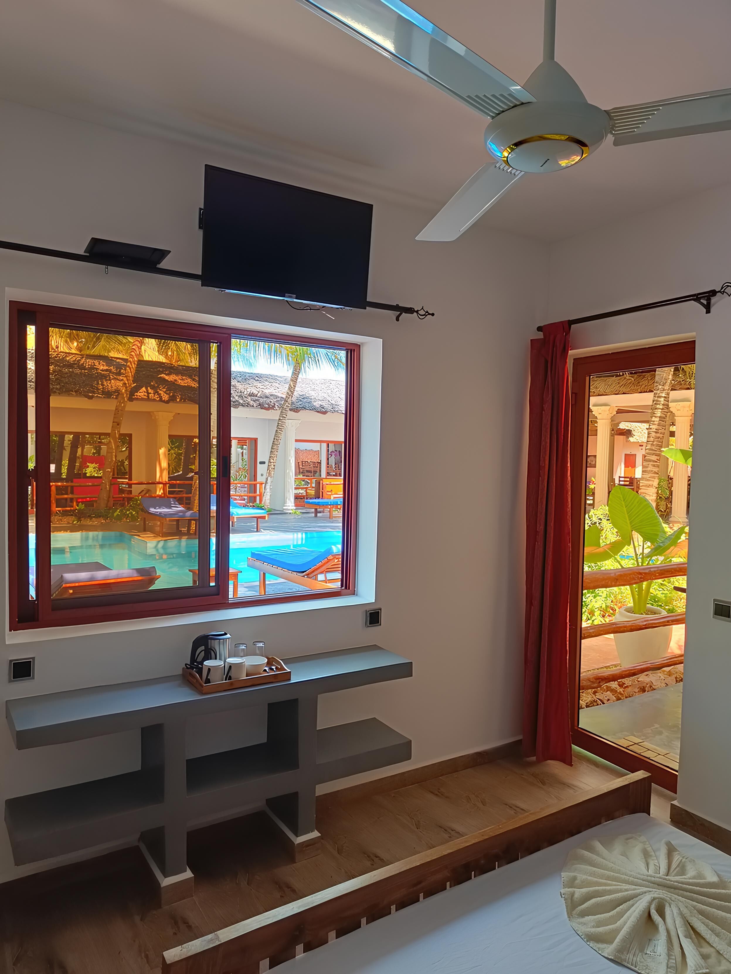Little Pompeii Boutique Hotel