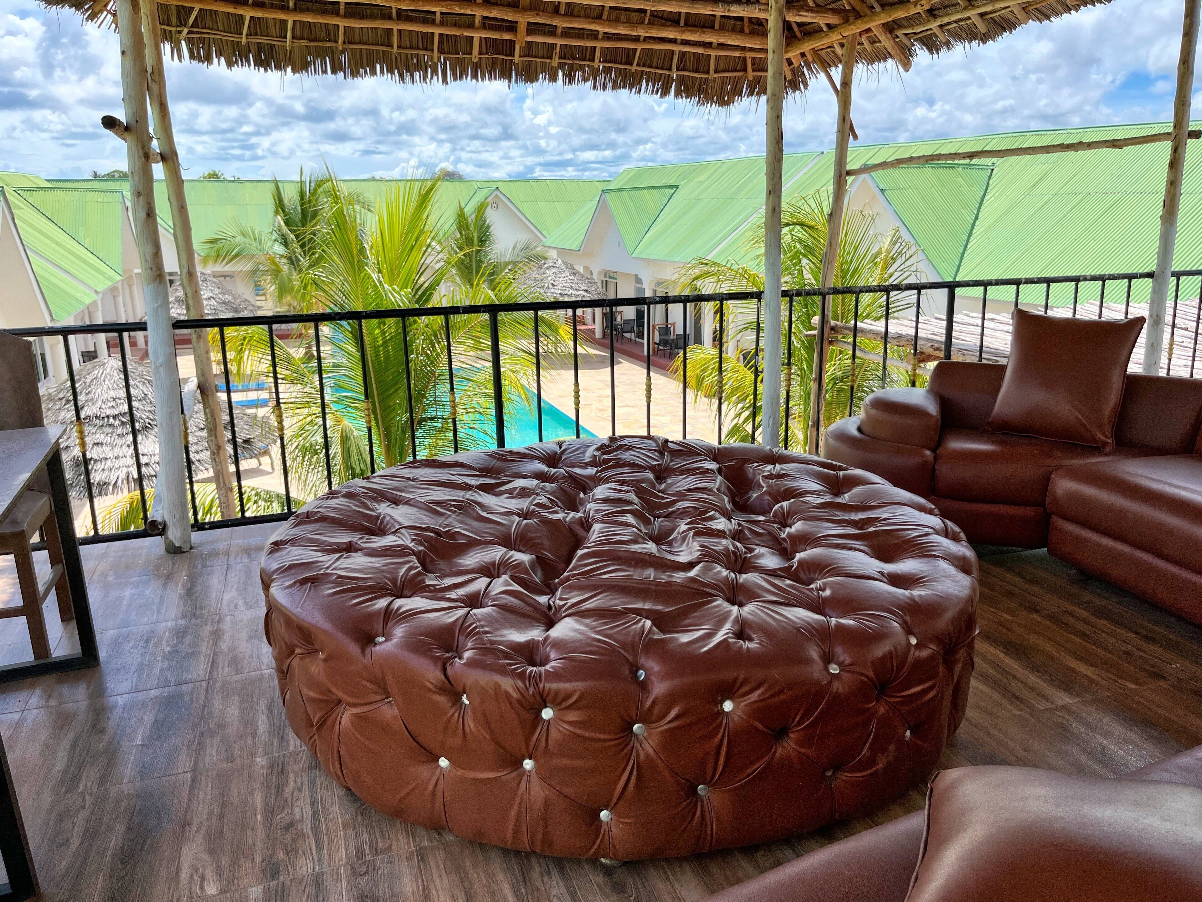 Sunrise Hotel & Resort