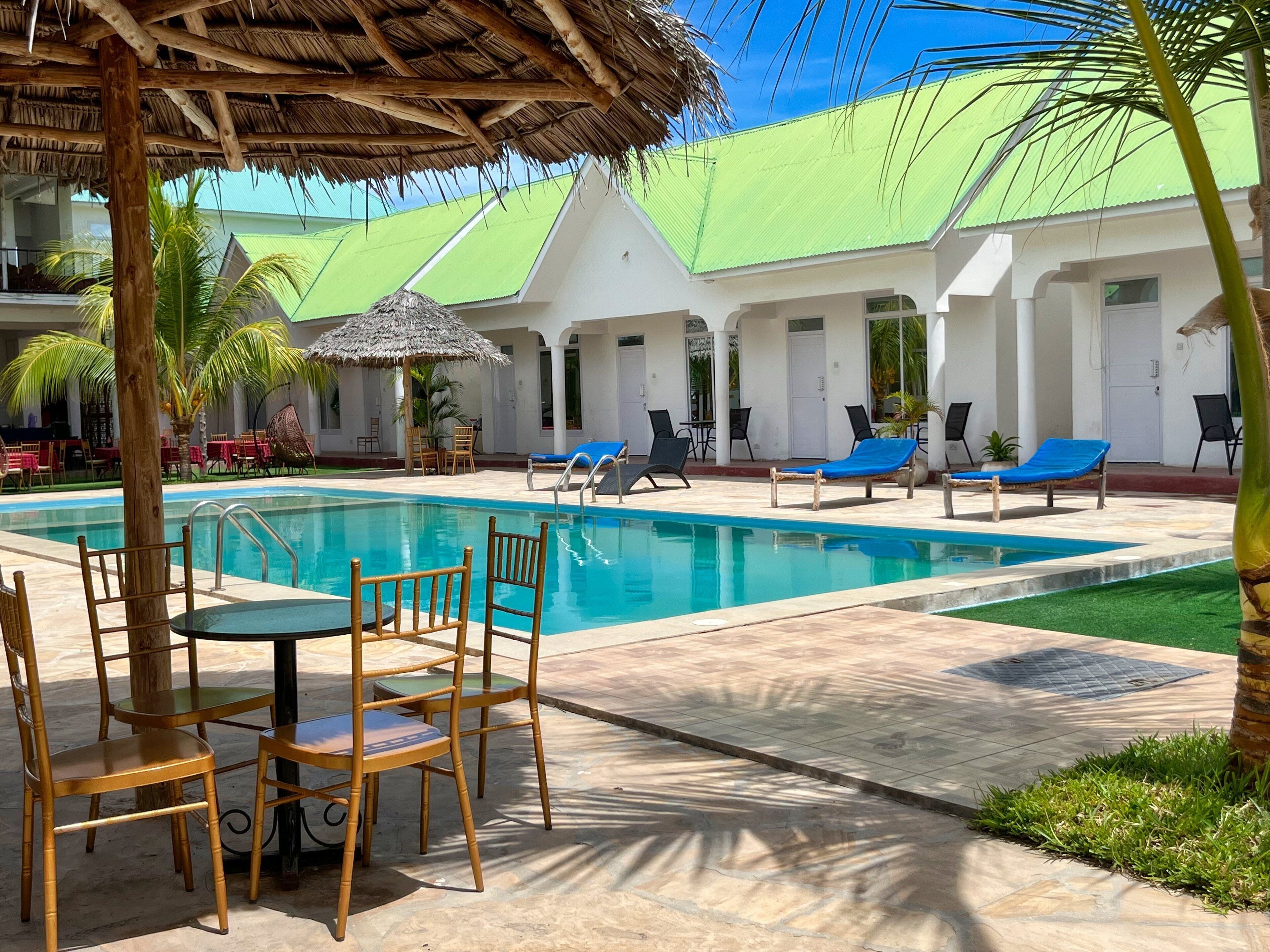 Sunrise Hotel & Resort
