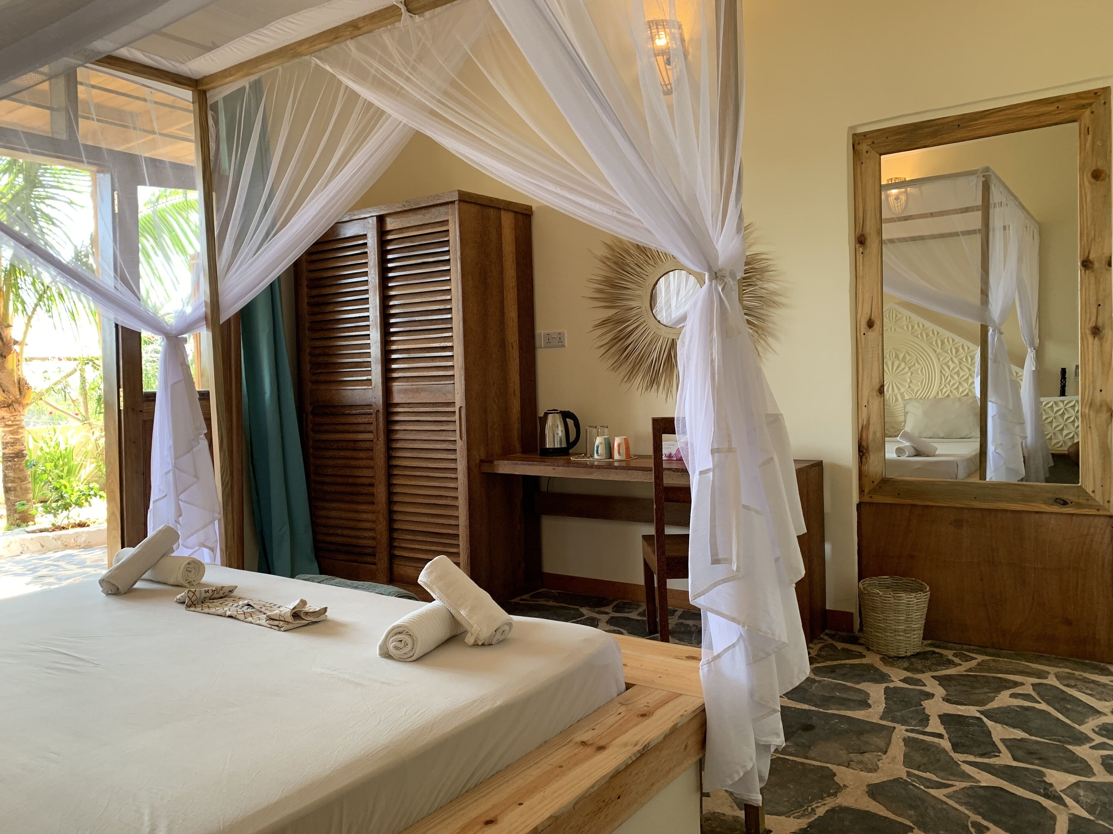 Zanzibar Tropical Sunset Boutique Hotel