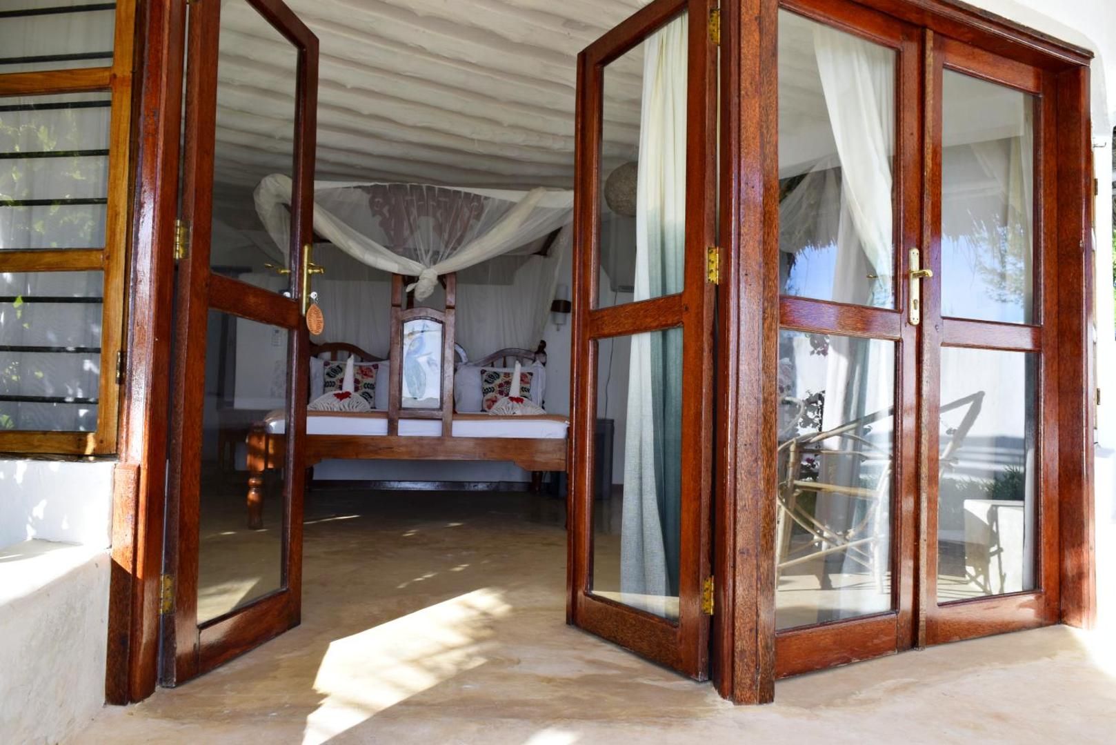 Aya Beach Bungalows