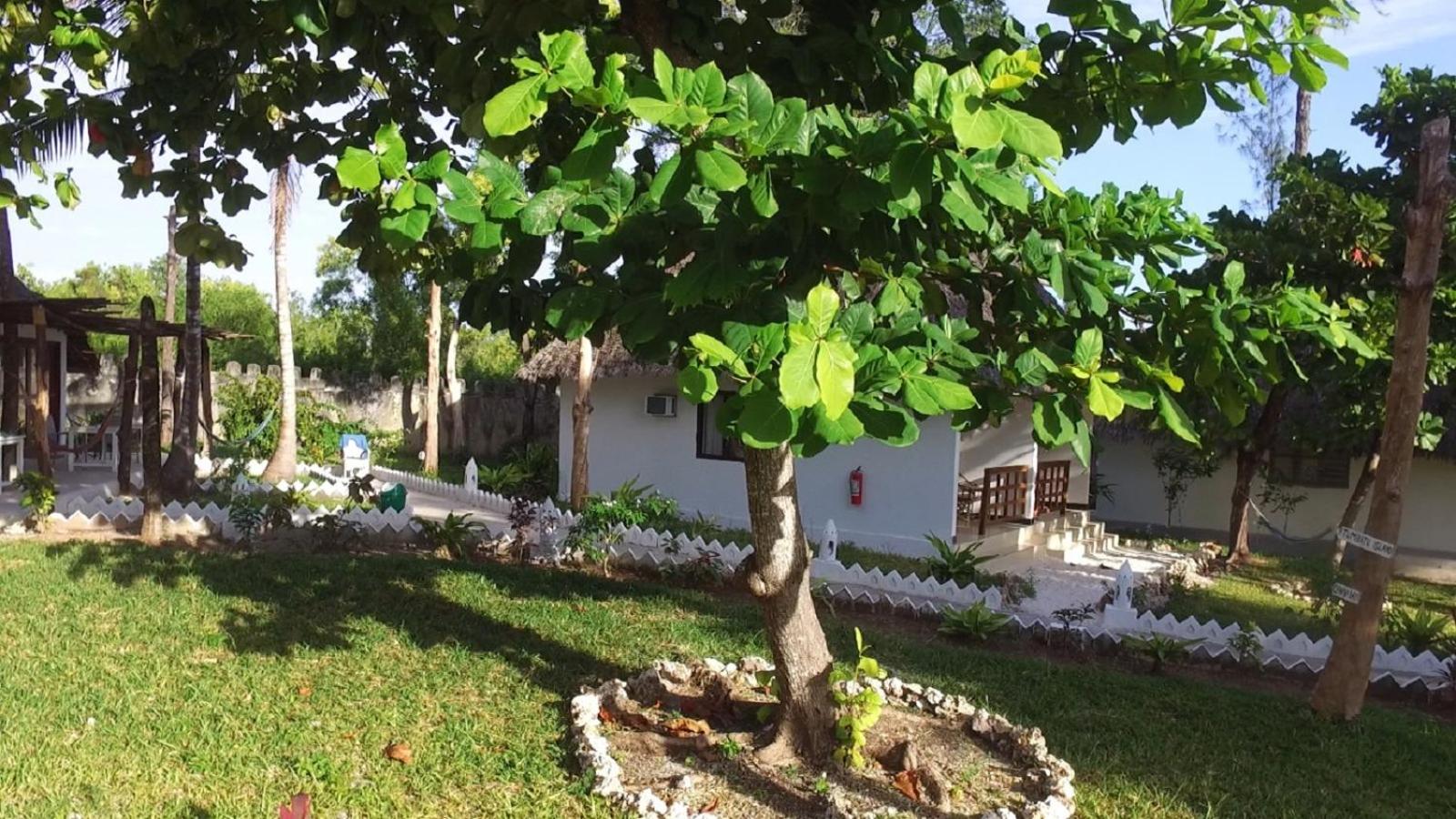 Aya Beach Bungalows