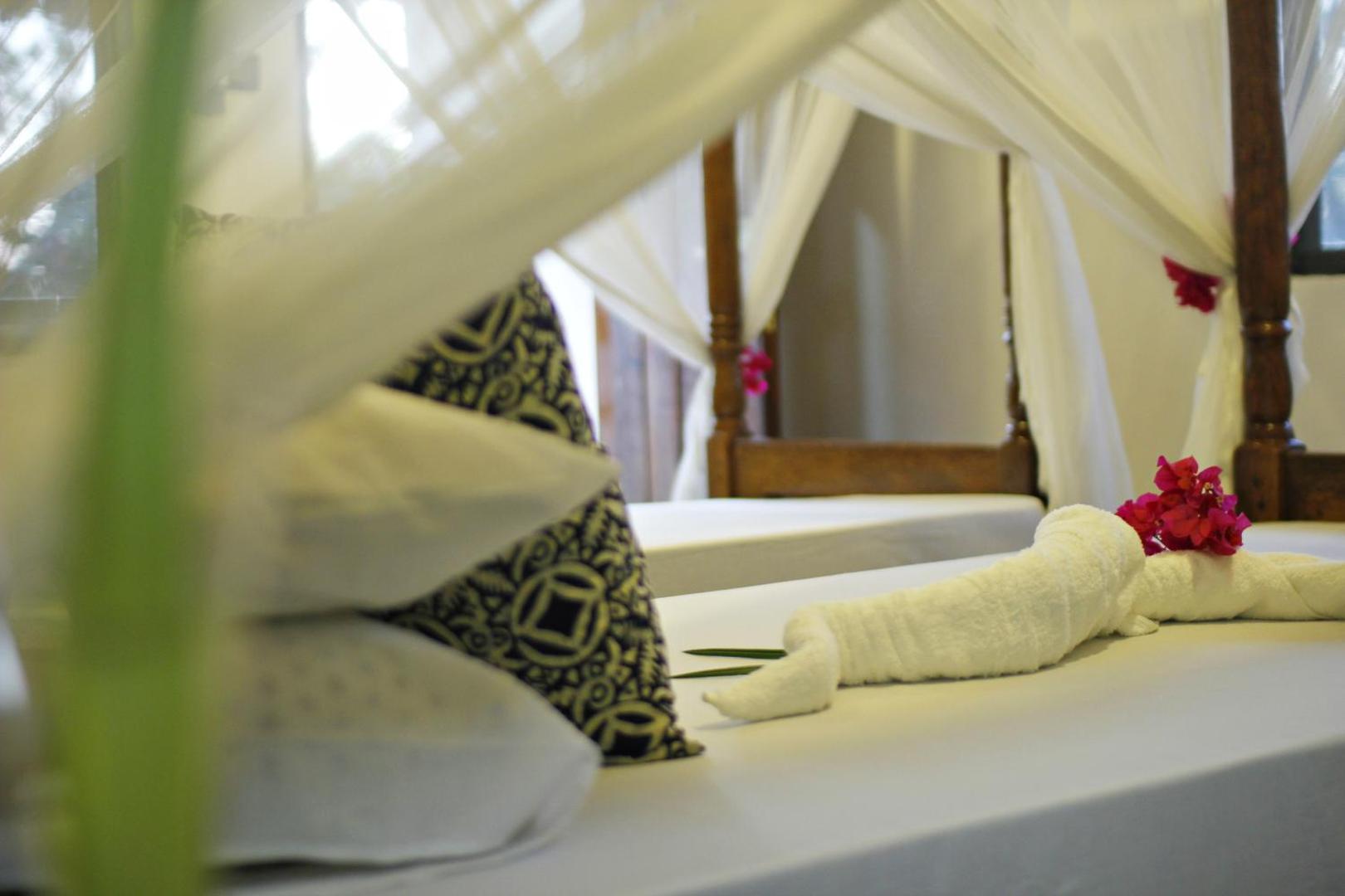 Aya Beach Bungalows