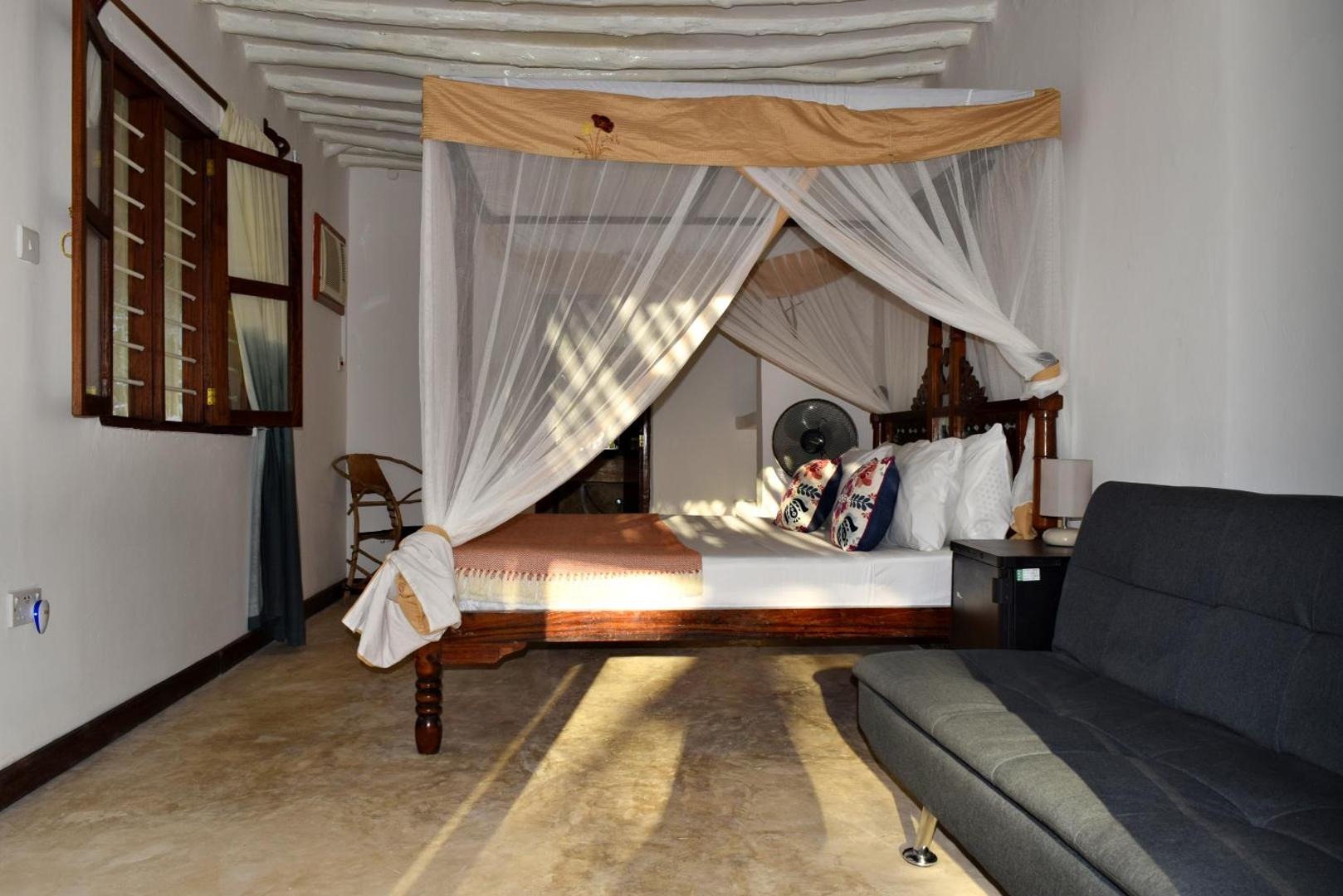 Aya Beach Bungalows
