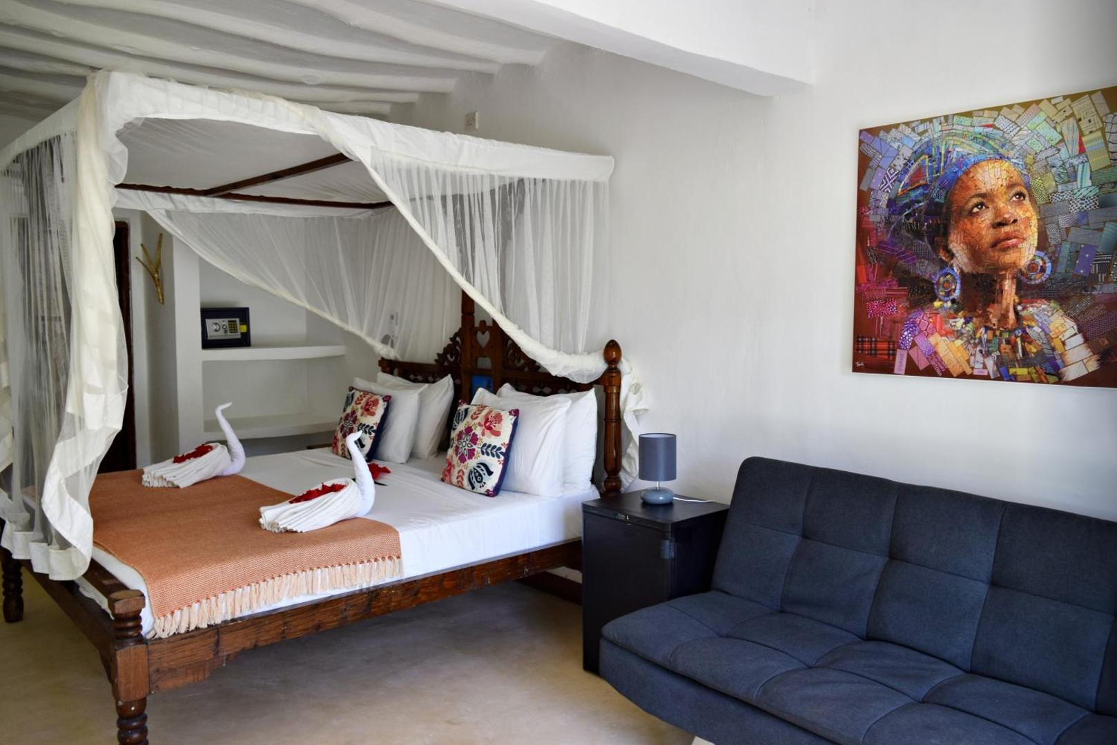 Aya Beach Bungalows